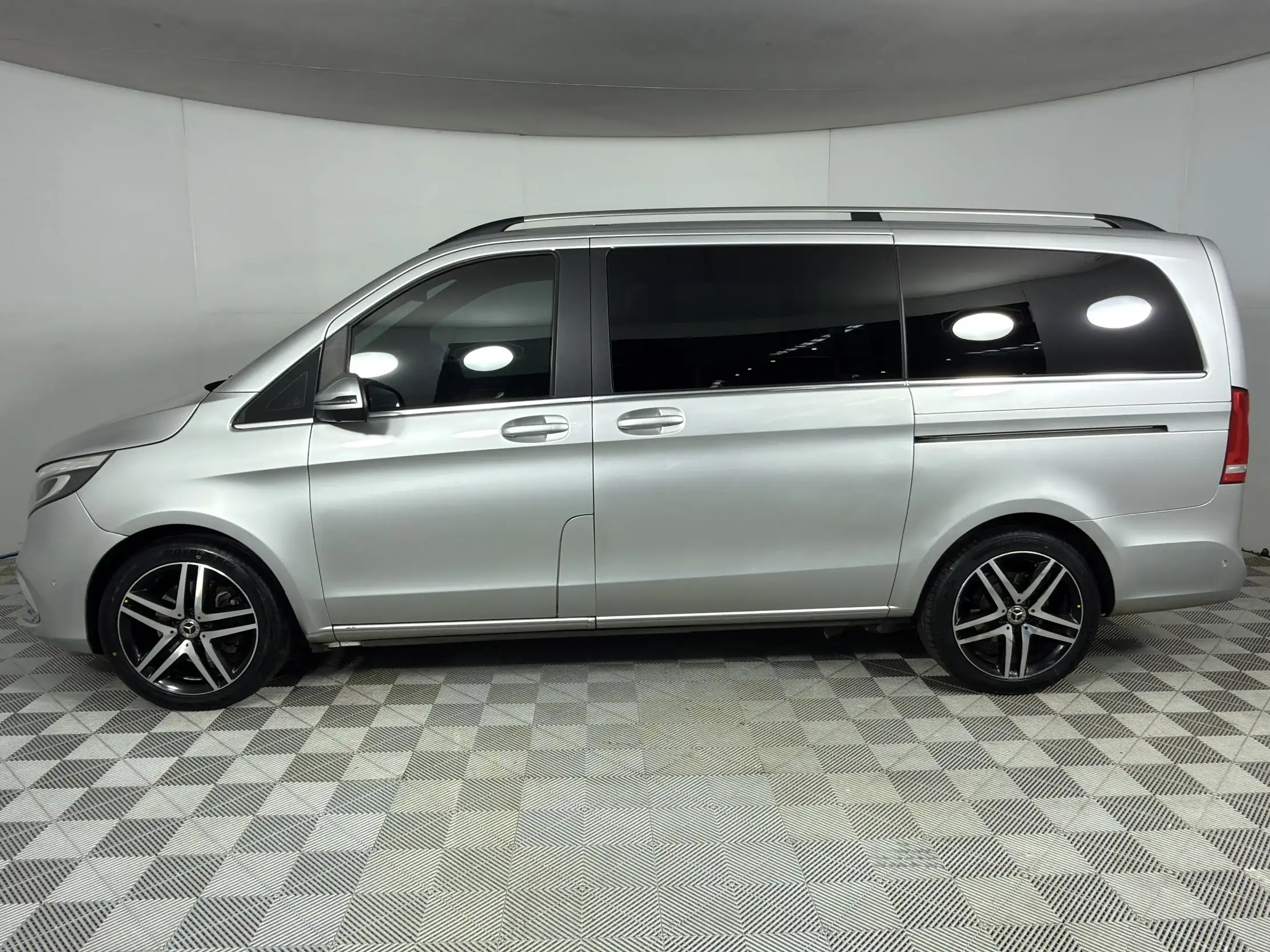 Mercedes-Benz Viano