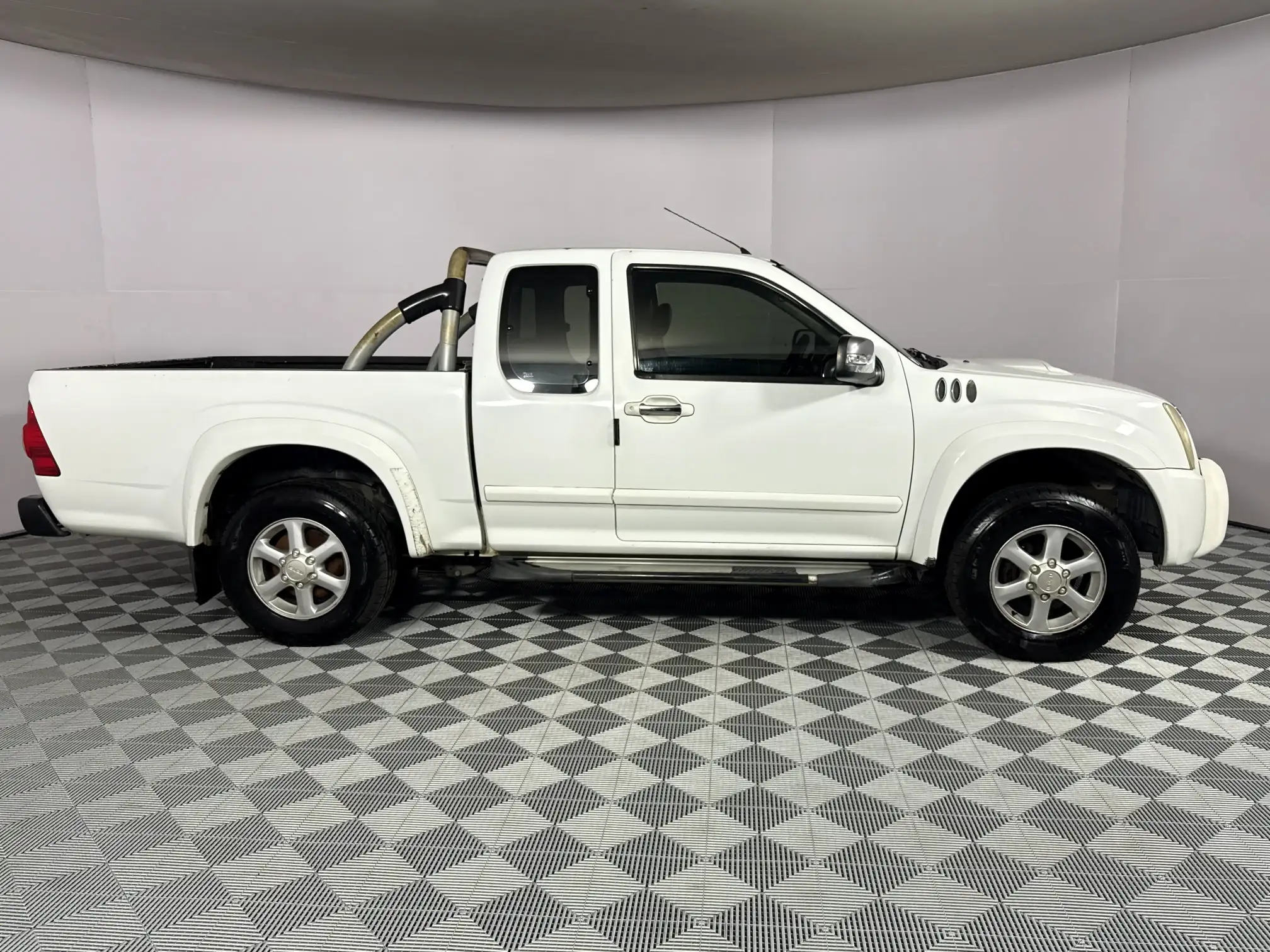 Isuzu KB