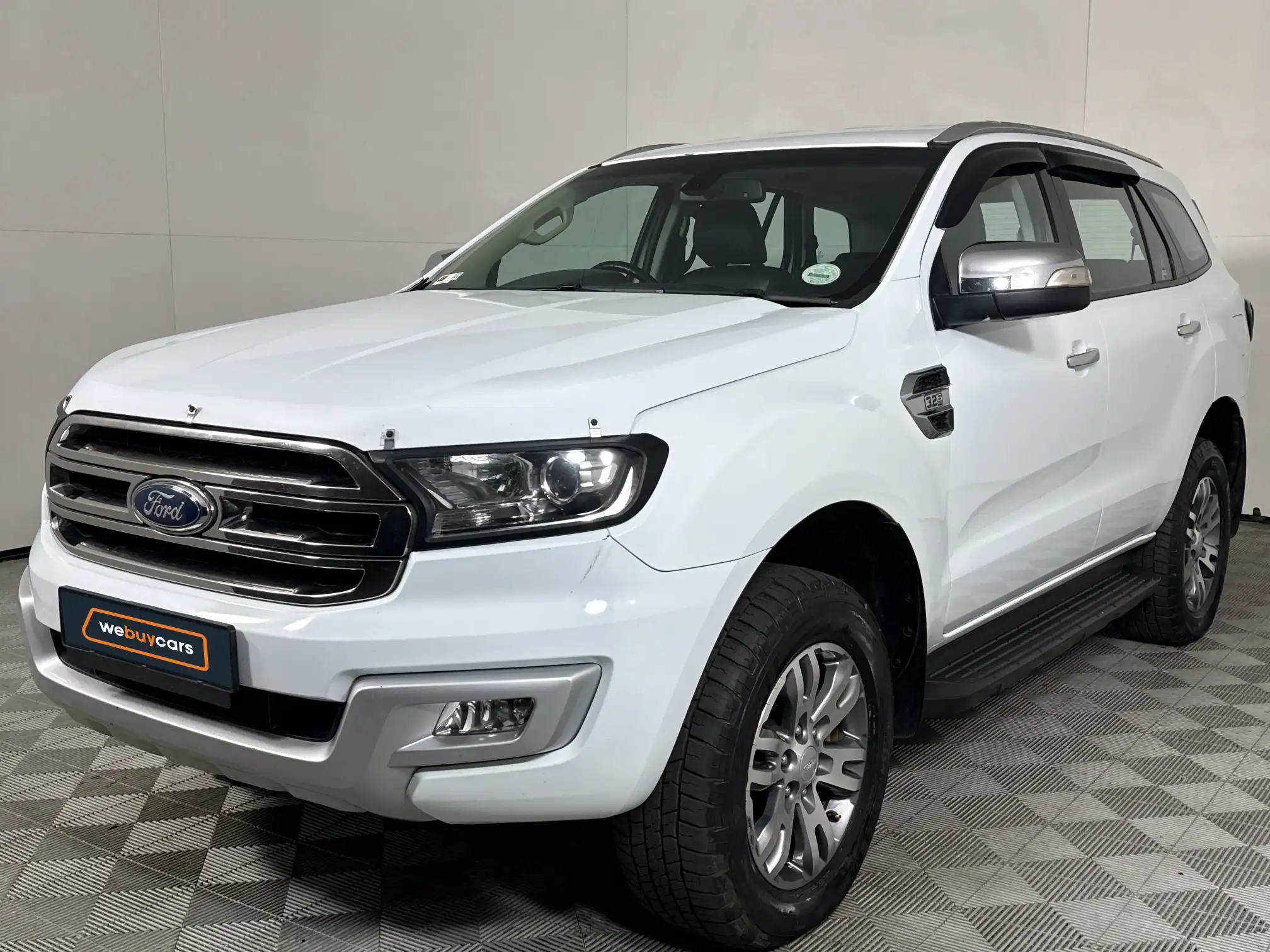 2017 Ford Everest