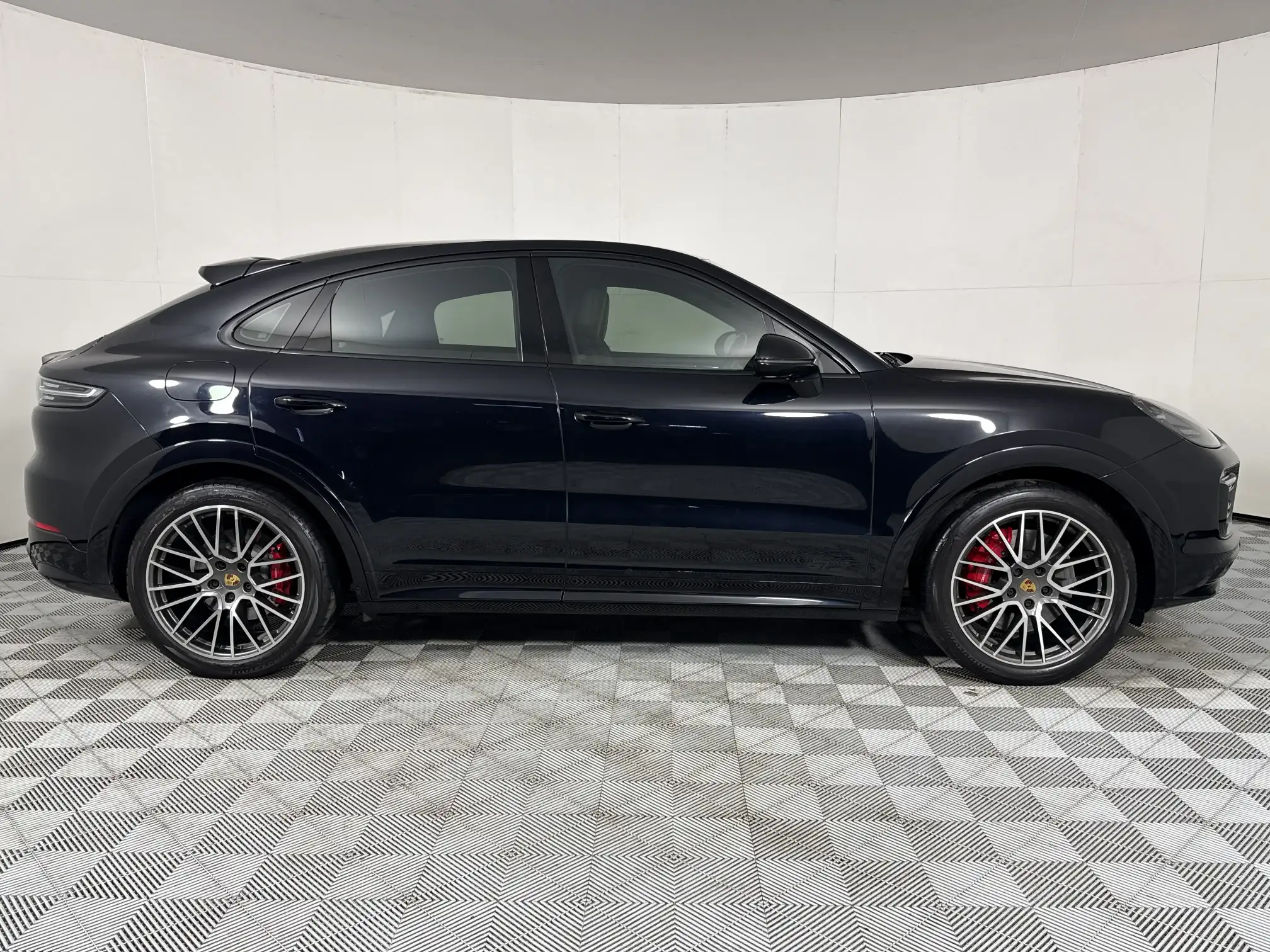 Porsche Cayenne Coupe