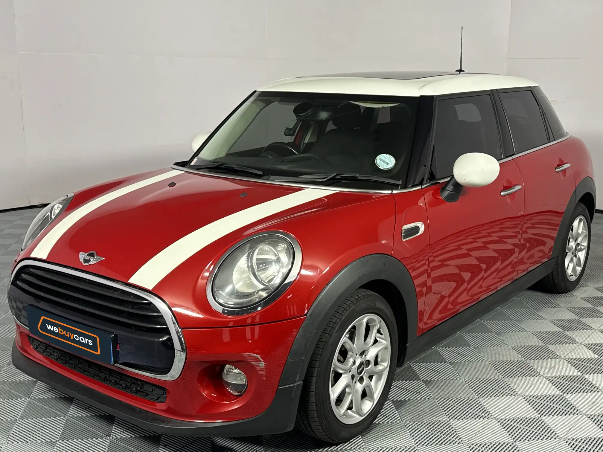2016 Mini Cooper 5DR