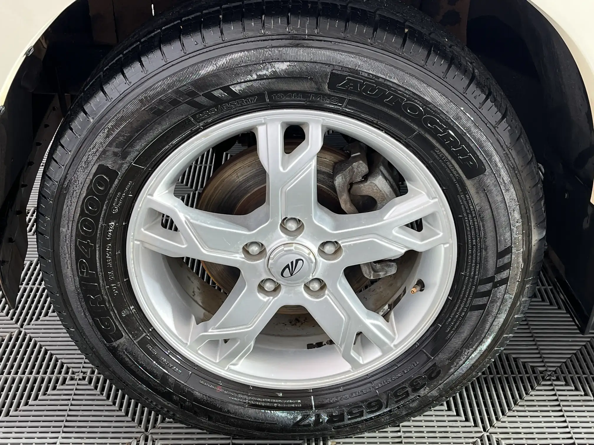 Mahindra Scorpio