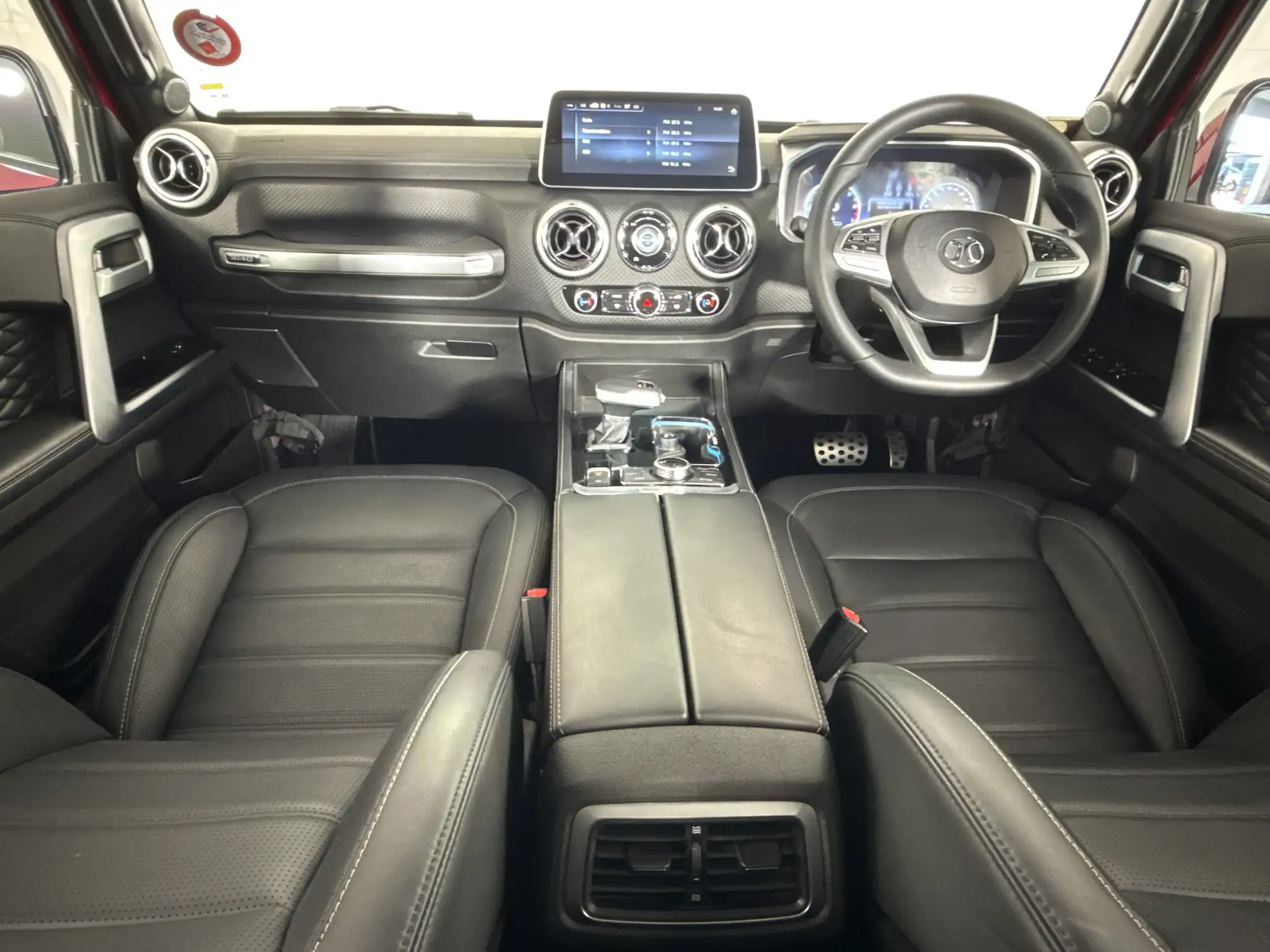 Baic B40