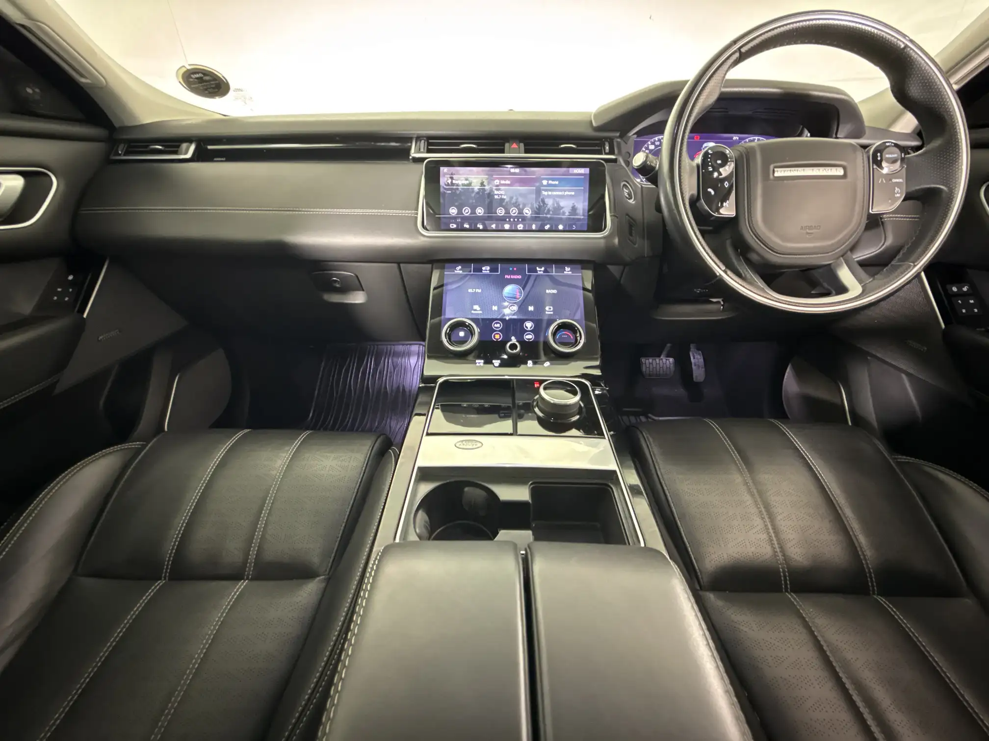 Land Rover Velar
