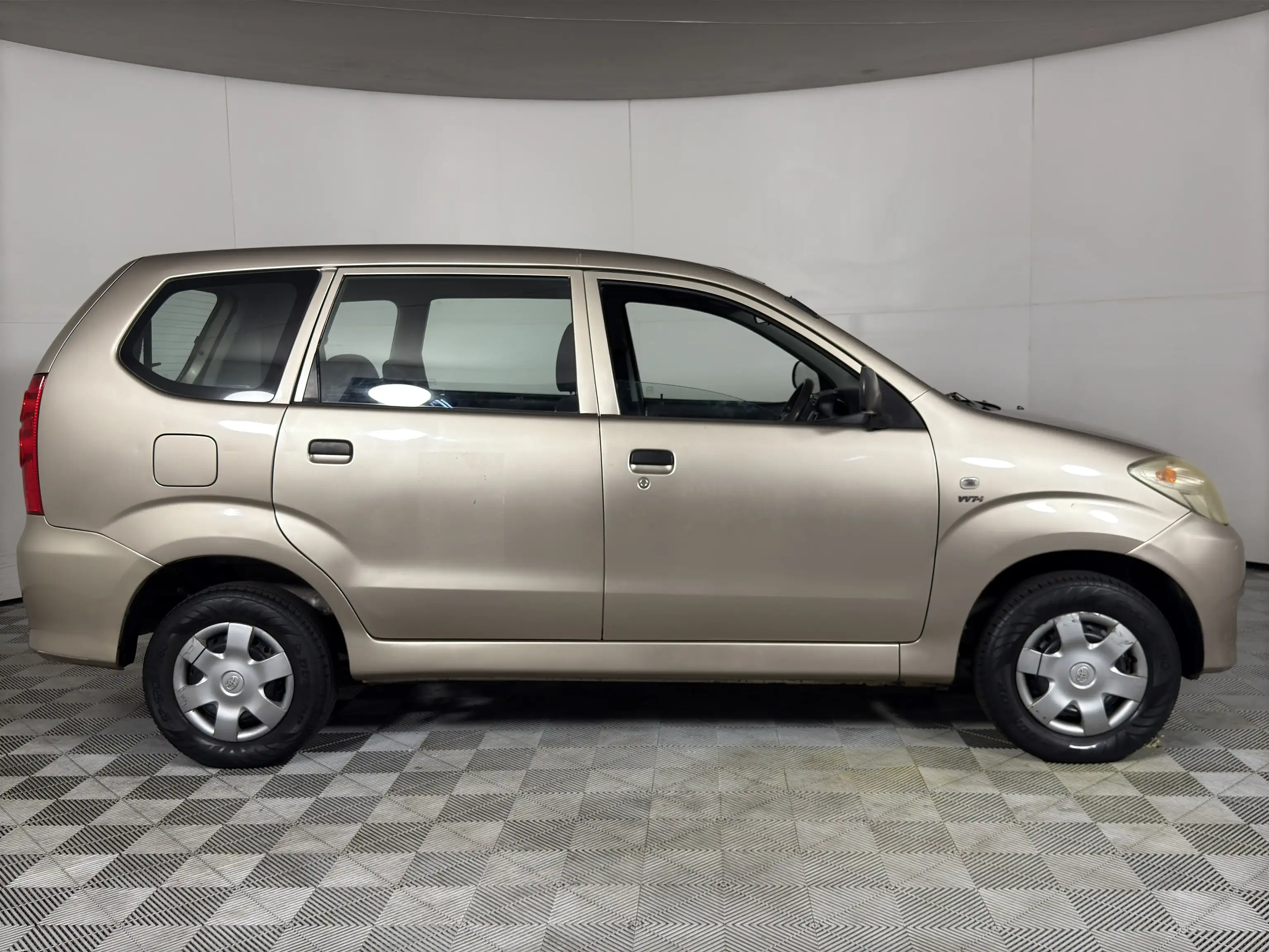 Toyota Avanza