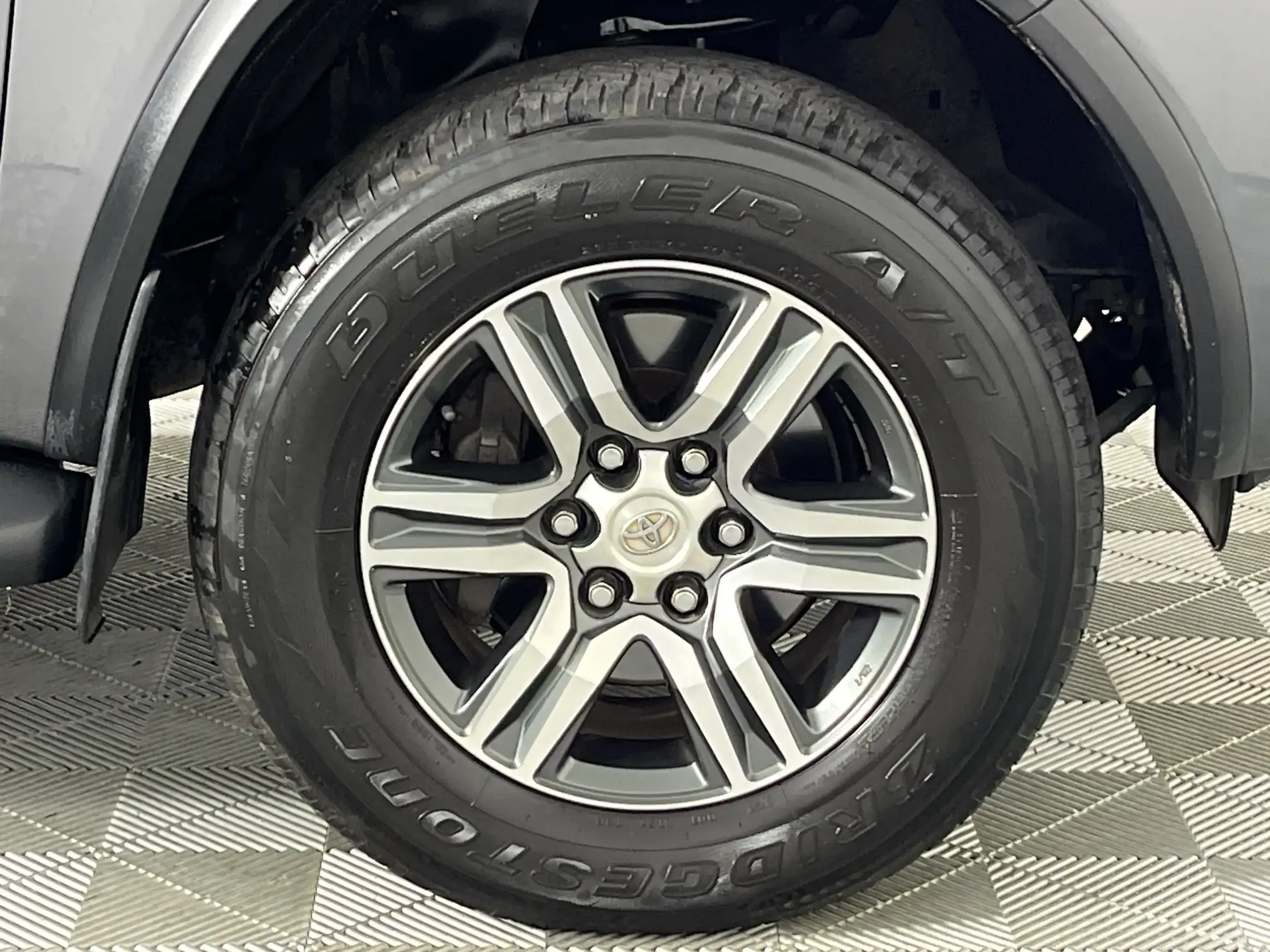 Toyota Fortuner