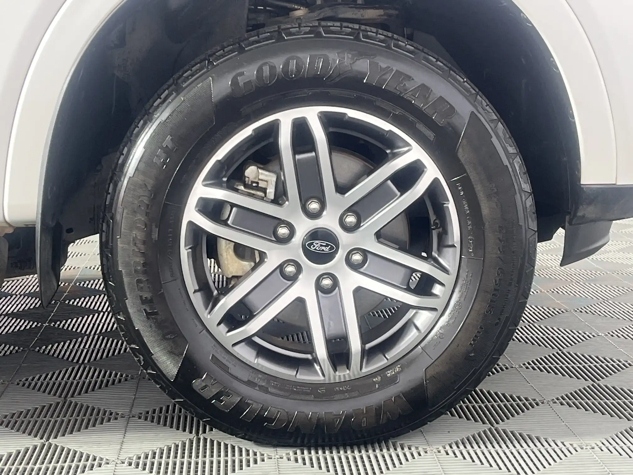 Ford Everest