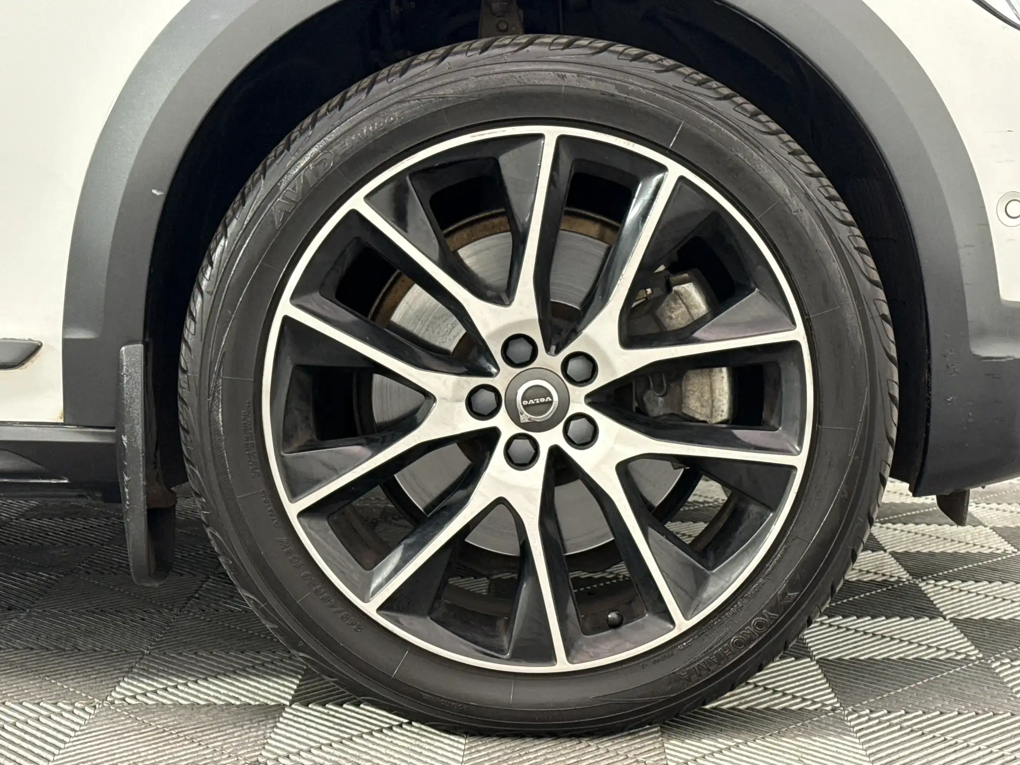 Volvo V90