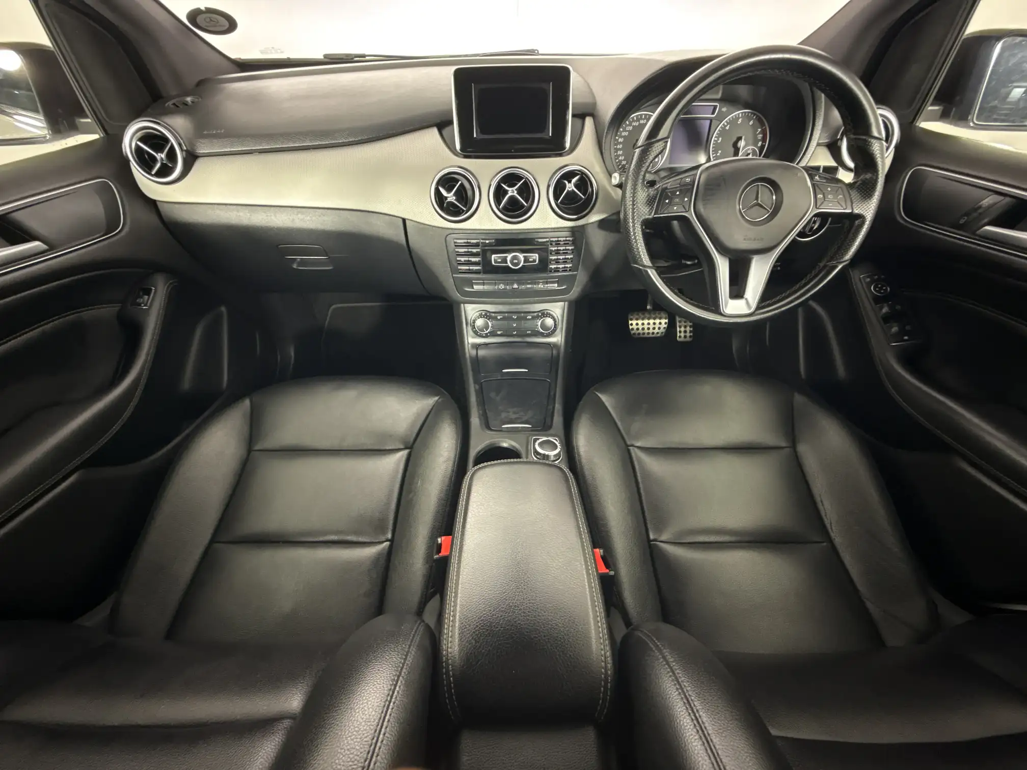 Mercedes-Benz B Class