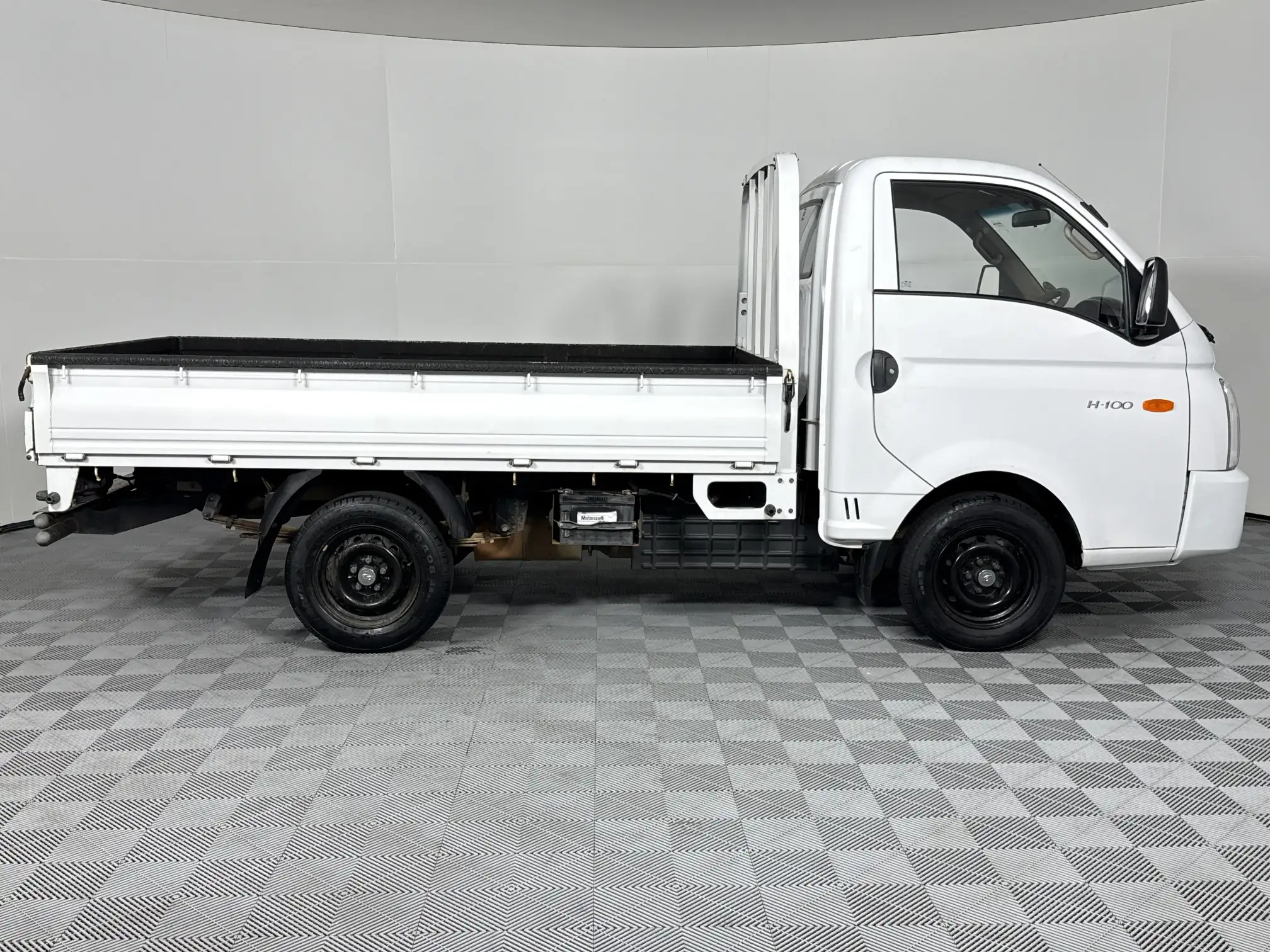 Hyundai H100