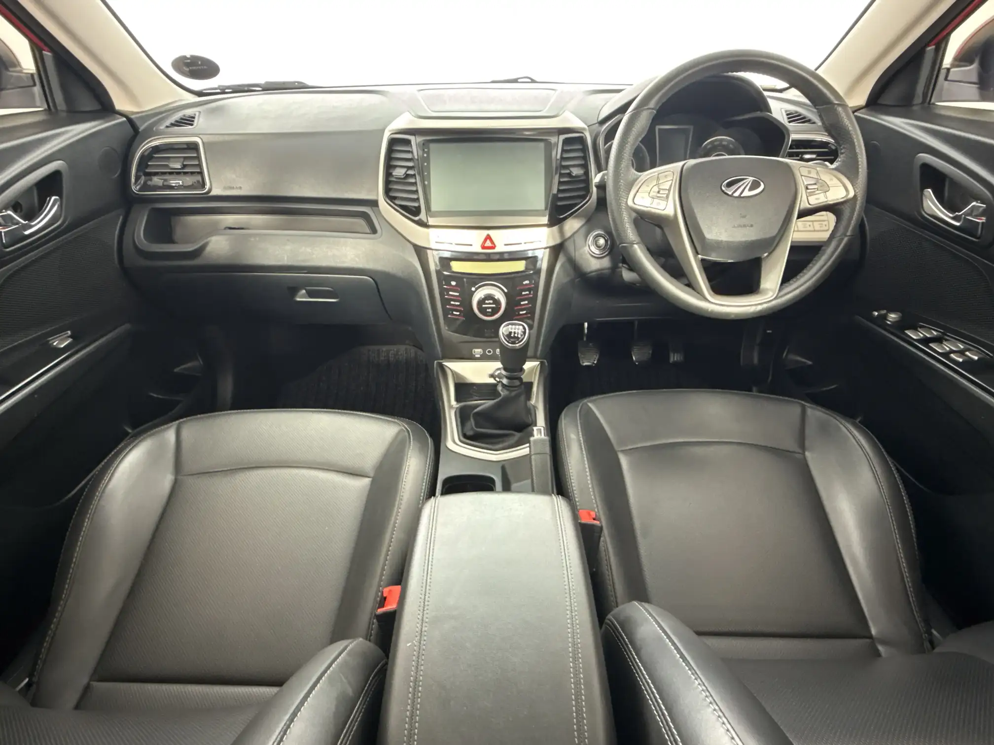 Mahindra Xuv300