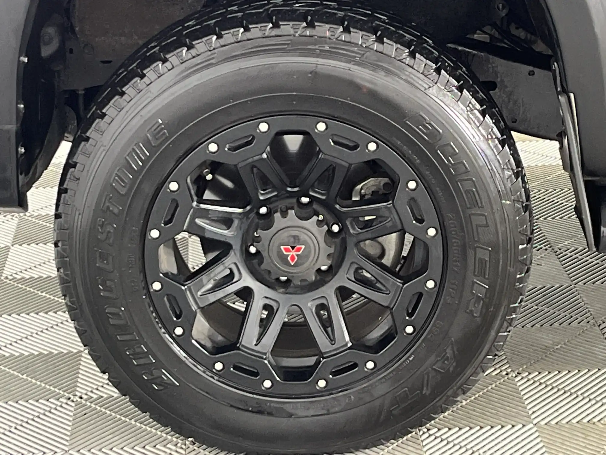 Mitsubishi Triton