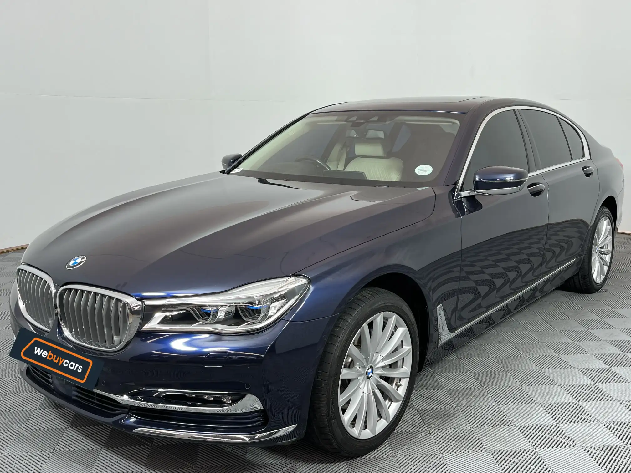 2017 BMW 7 Series 740i (G11) at Lansdowne (WC) for sale R473900