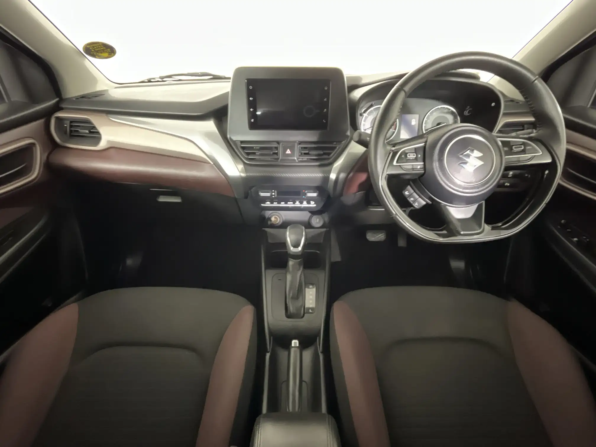 Suzuki Fronx