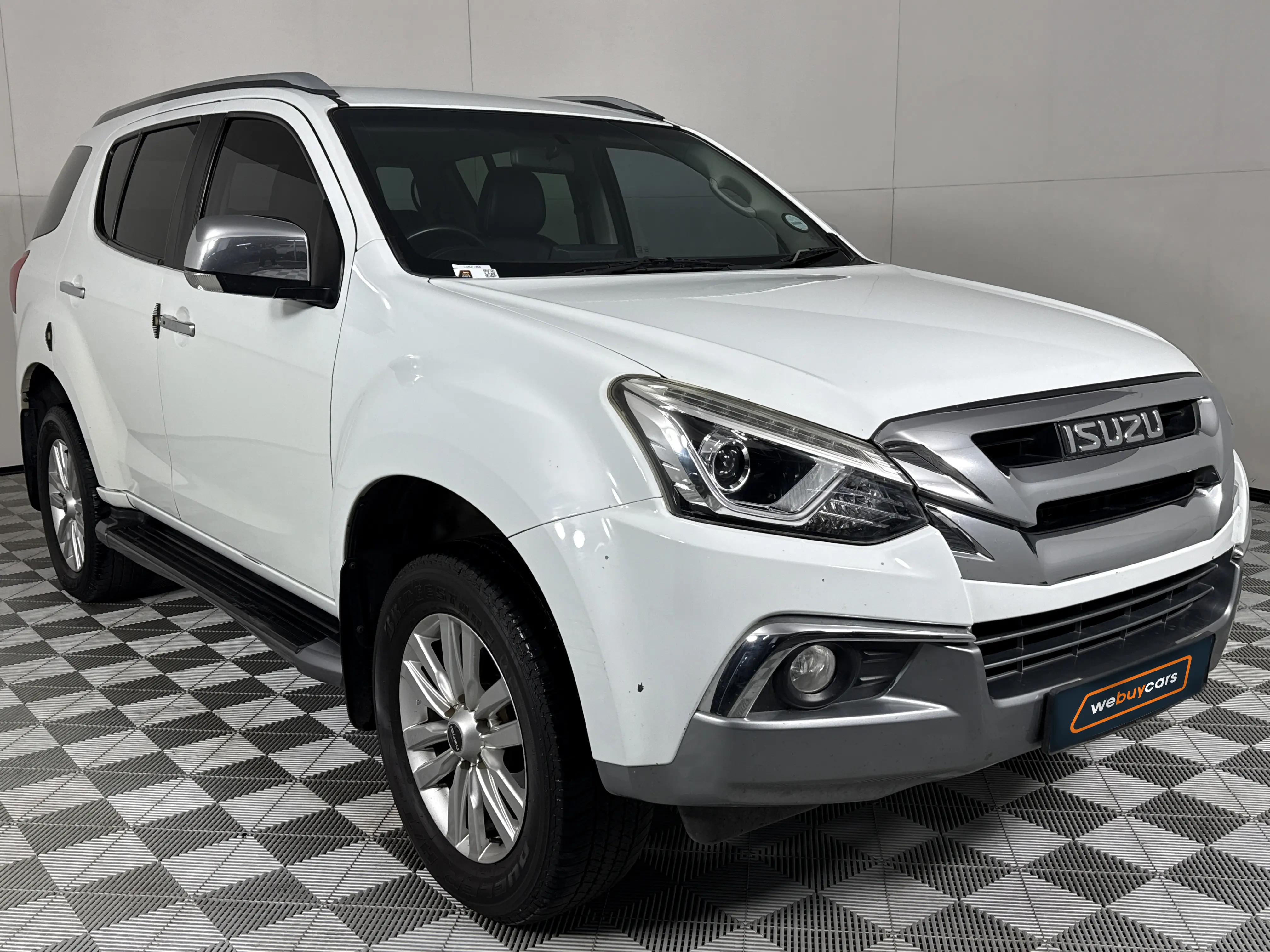 2019 Isuzu MU-X 3.0d Auto, photo 3