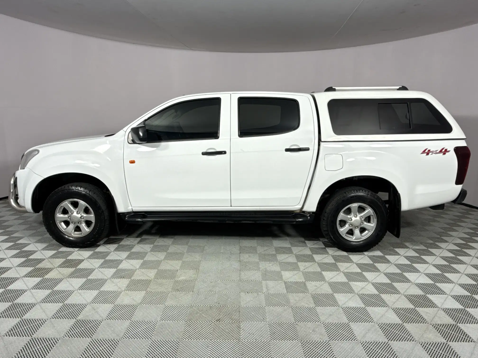 Isuzu D-MAX