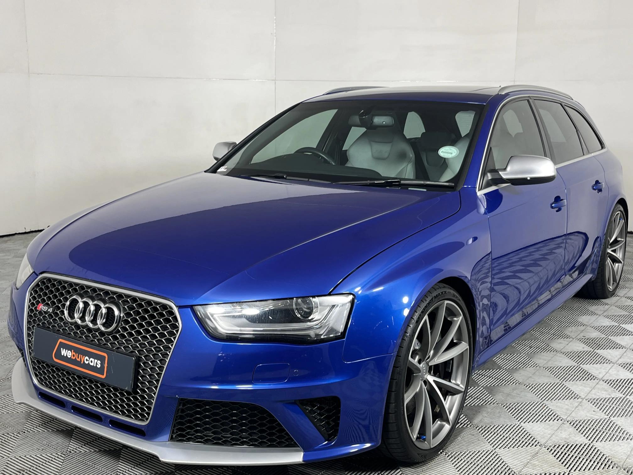 Audi RS4 Avant Quattro S-tronic