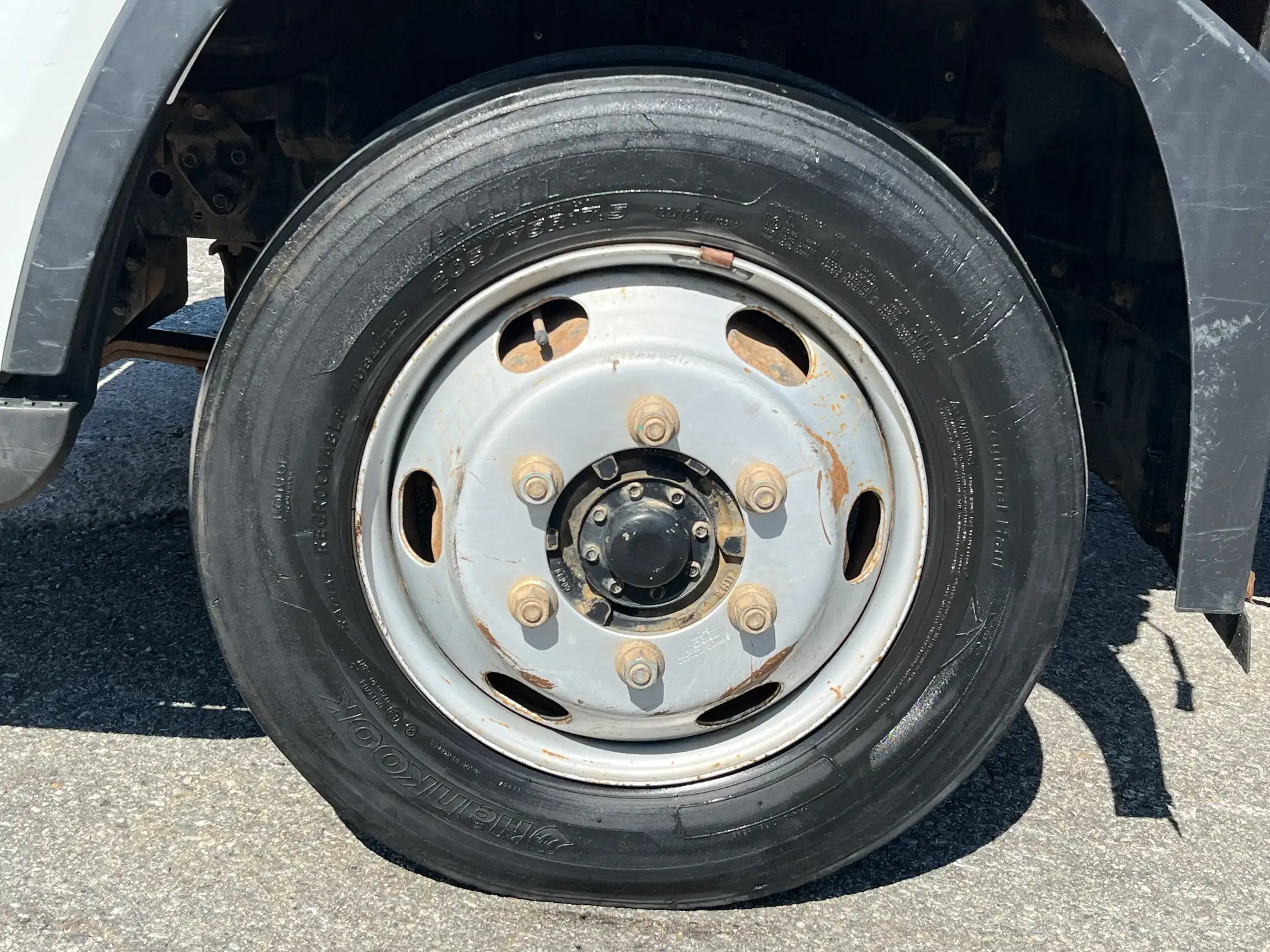 Hyundai EX-8