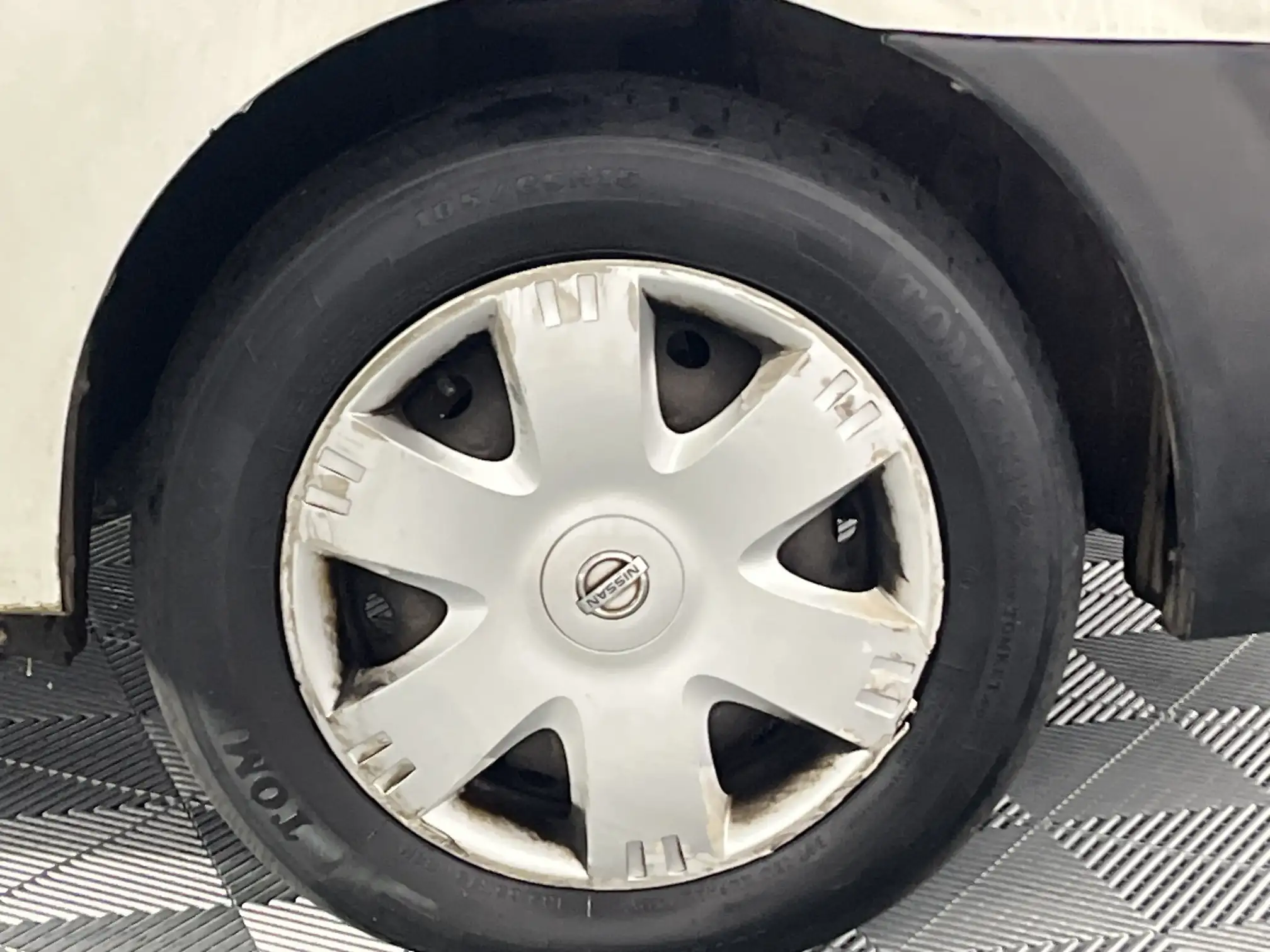 Nissan NP200