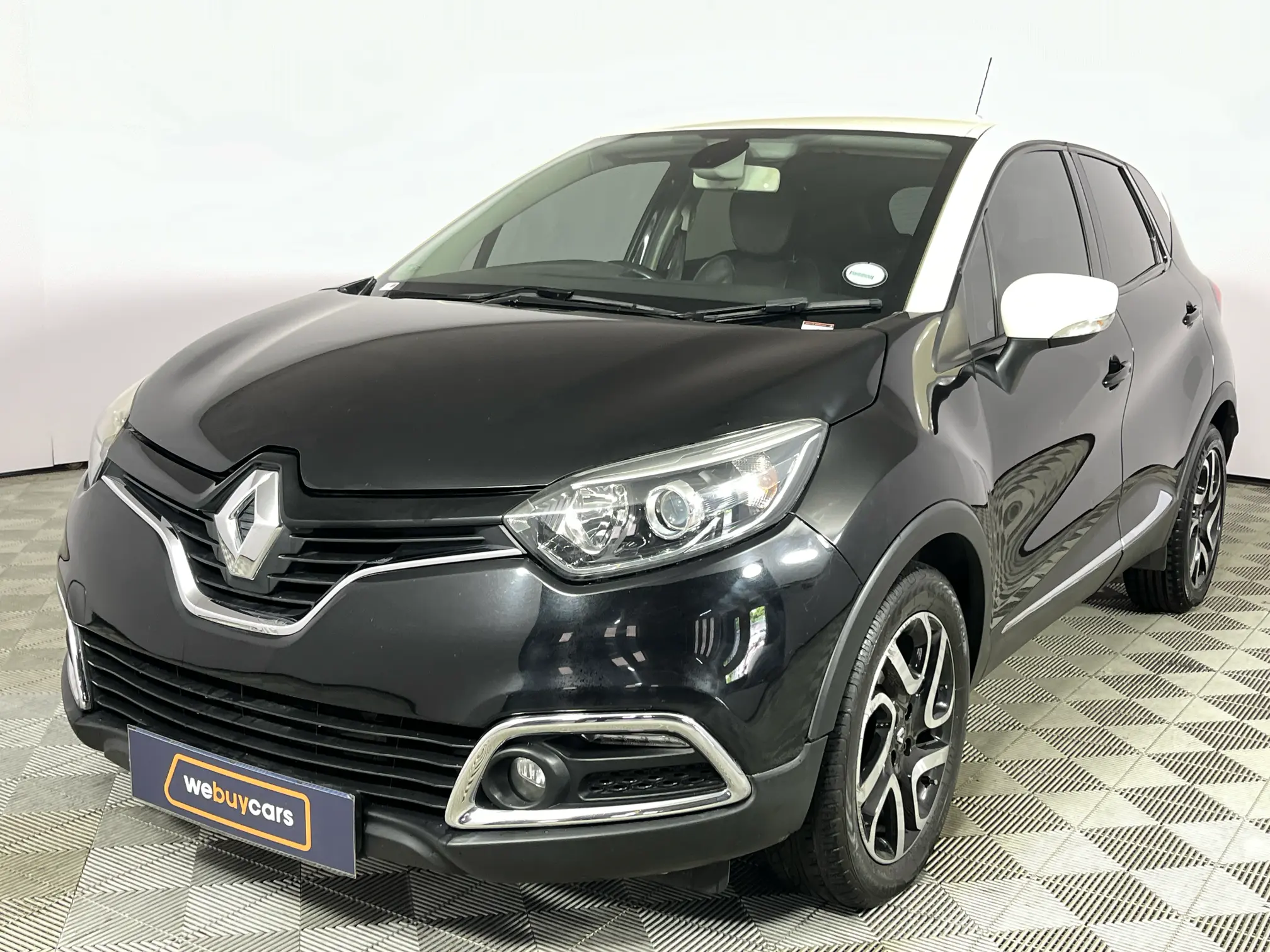 2016 Renault Captur 1.2T Dynamique EDC 5-Door (88 KW)