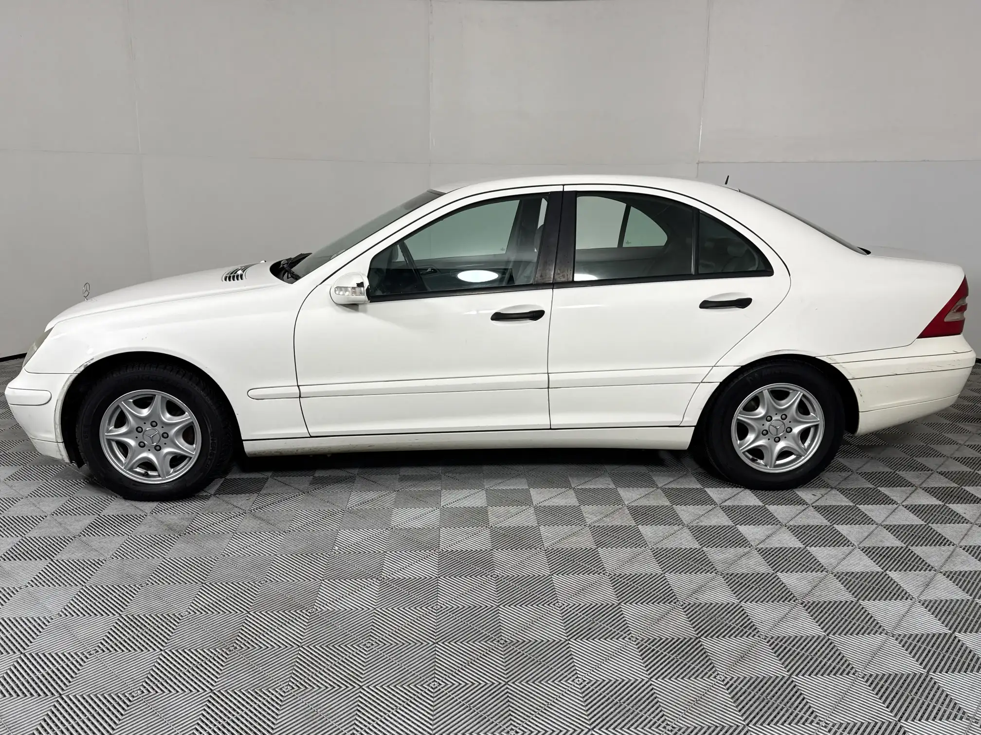 Mercedes-Benz C Class Sedan