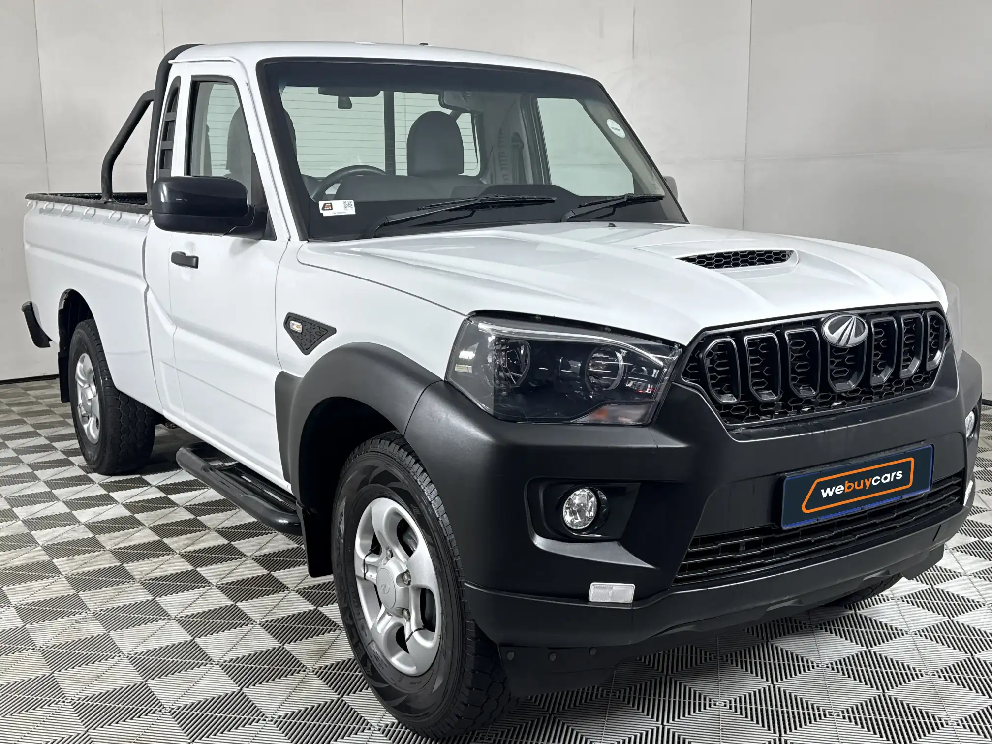 Mahindra PIK UP