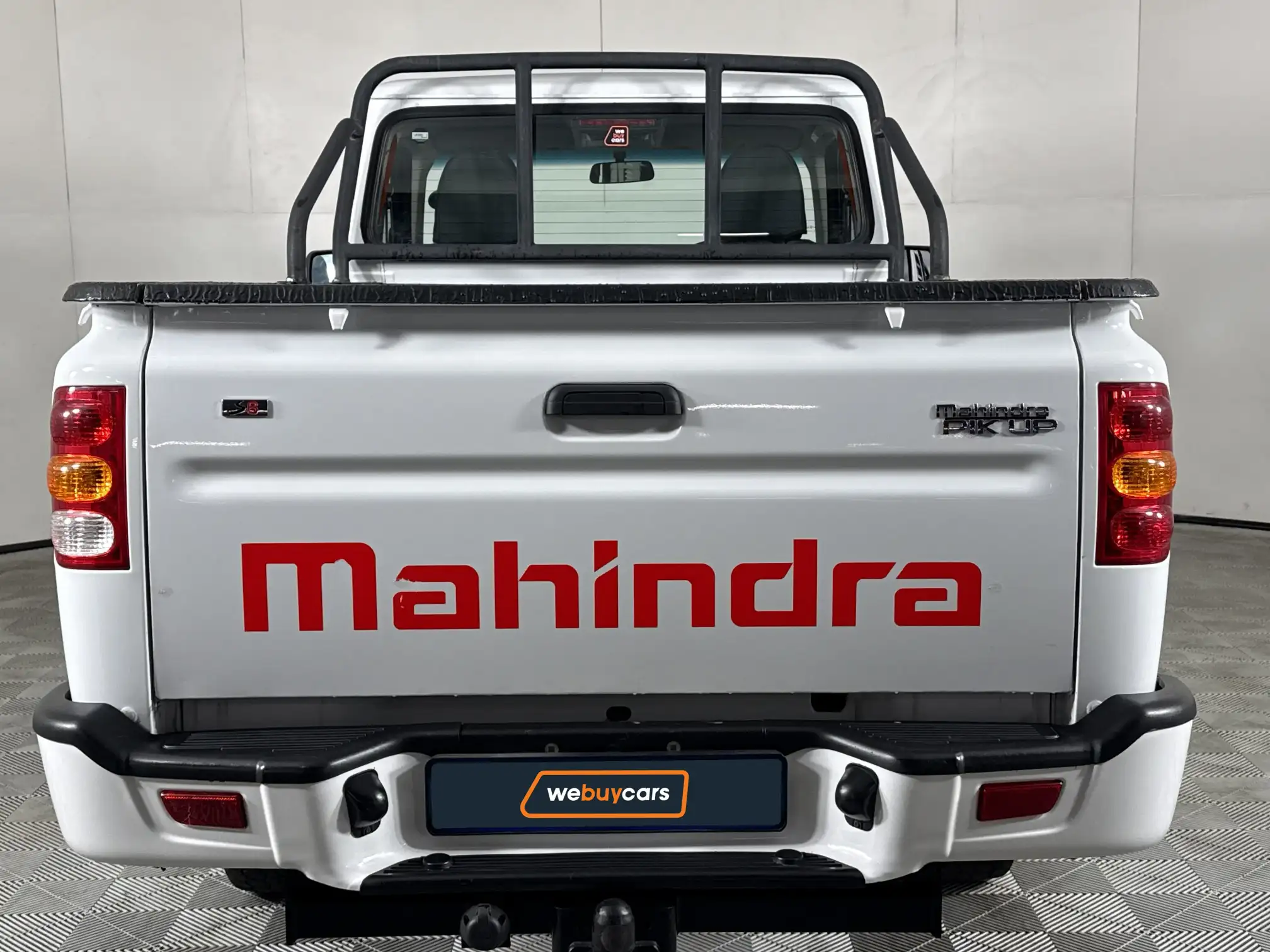 Mahindra PIK UP