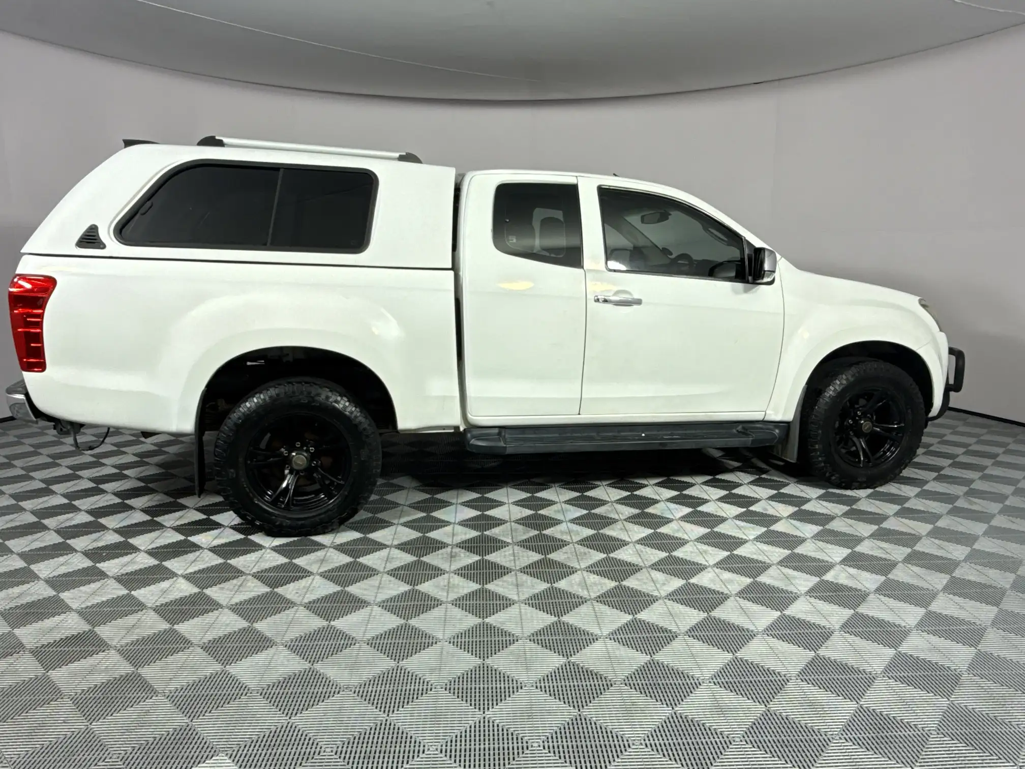 Isuzu KB