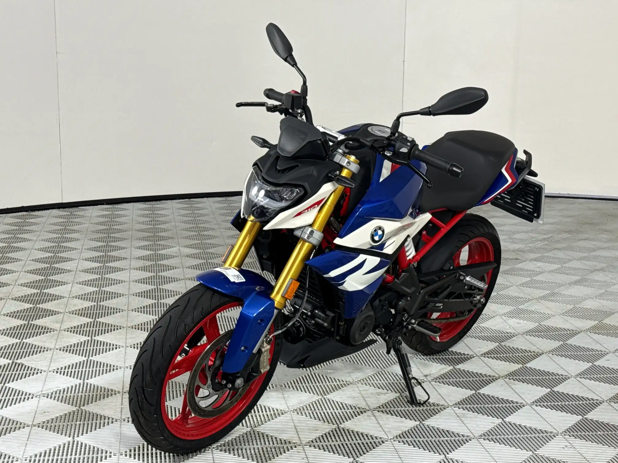 BMW C
