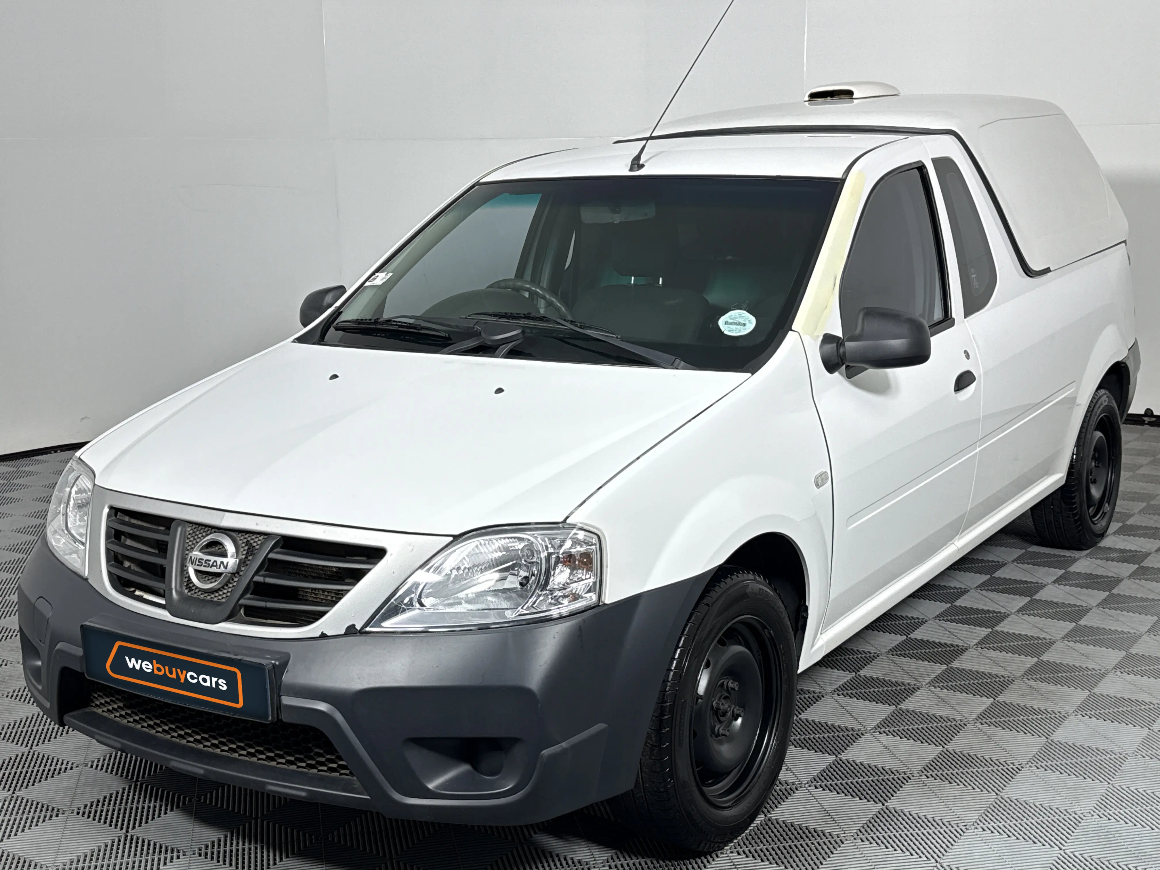 2023 Nissan NP200 1.6 A/C Safety Pack Pick Up Single Cab