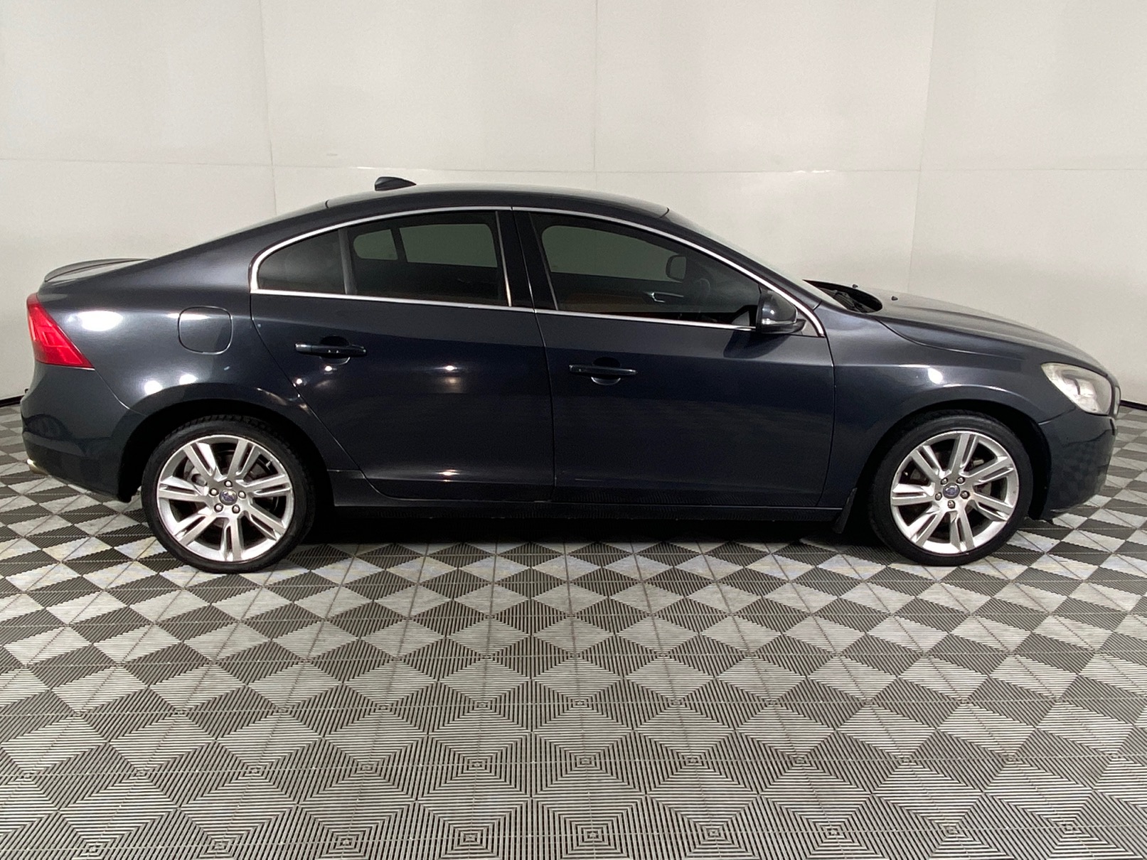 Used 2012 Volvo S60 T4 Elite for sale WeBuyCars