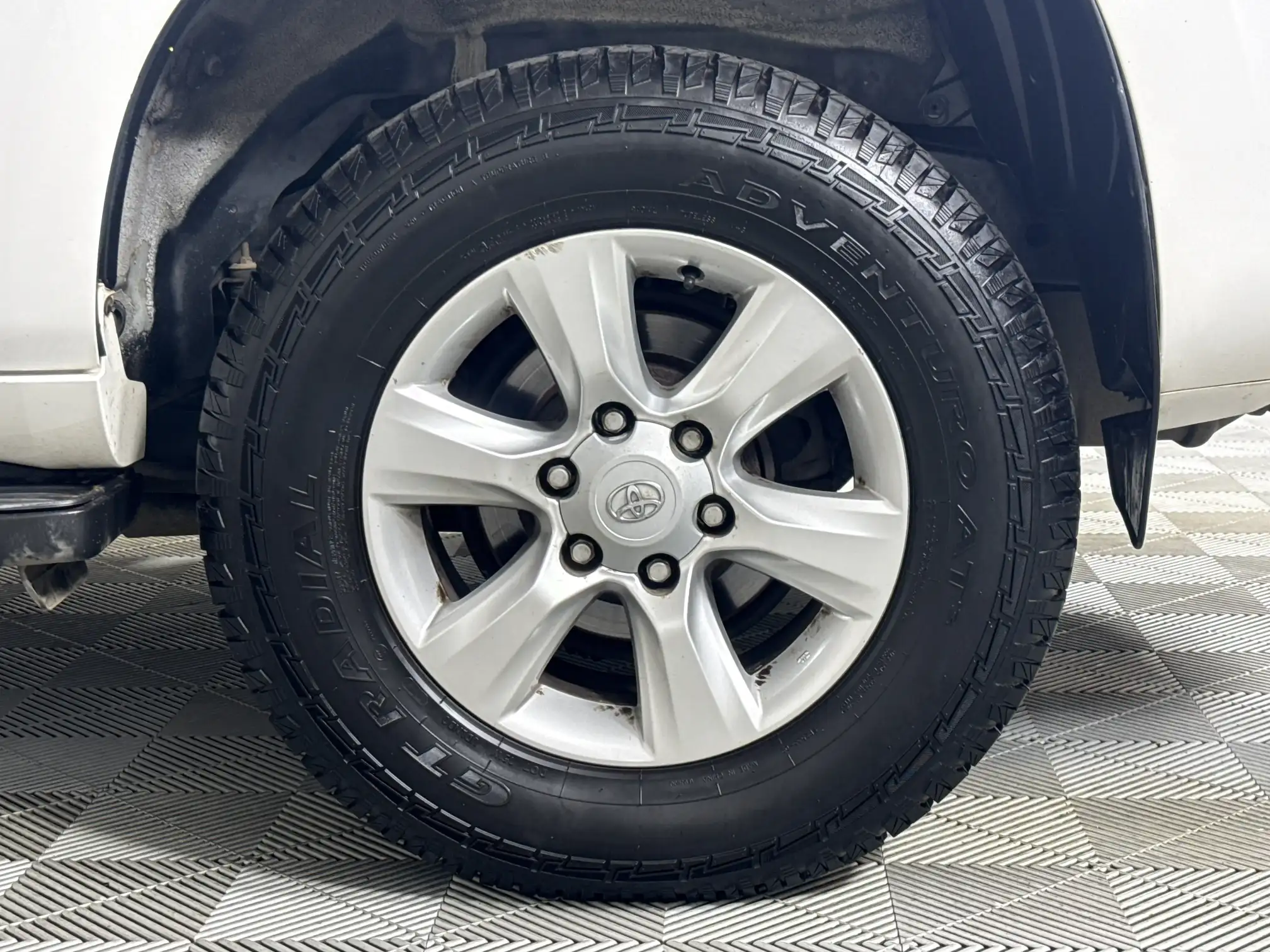 Toyota Prado
