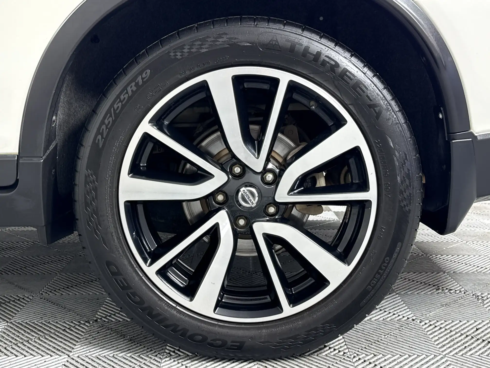 Nissan X Trail