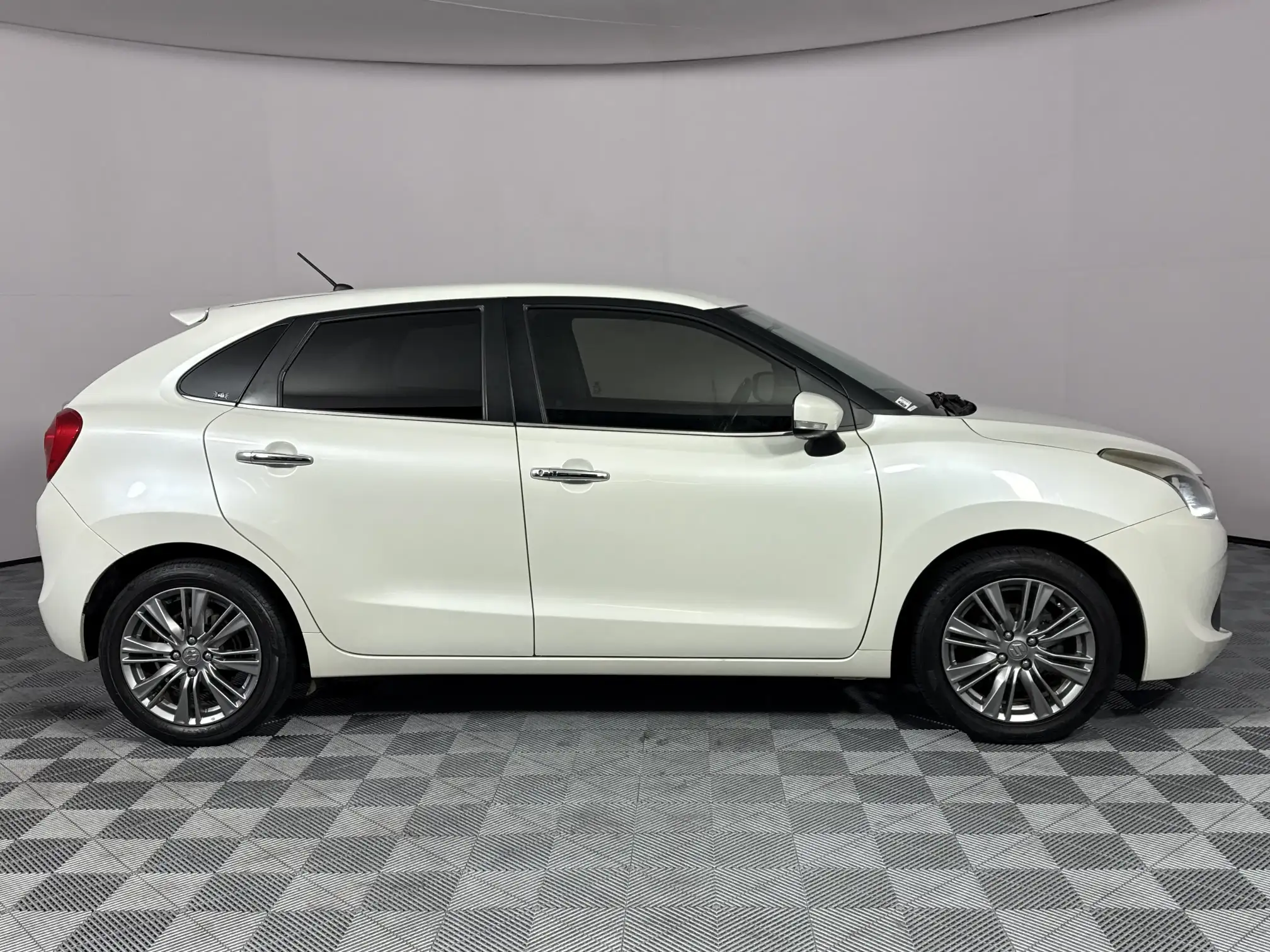 Suzuki Baleno