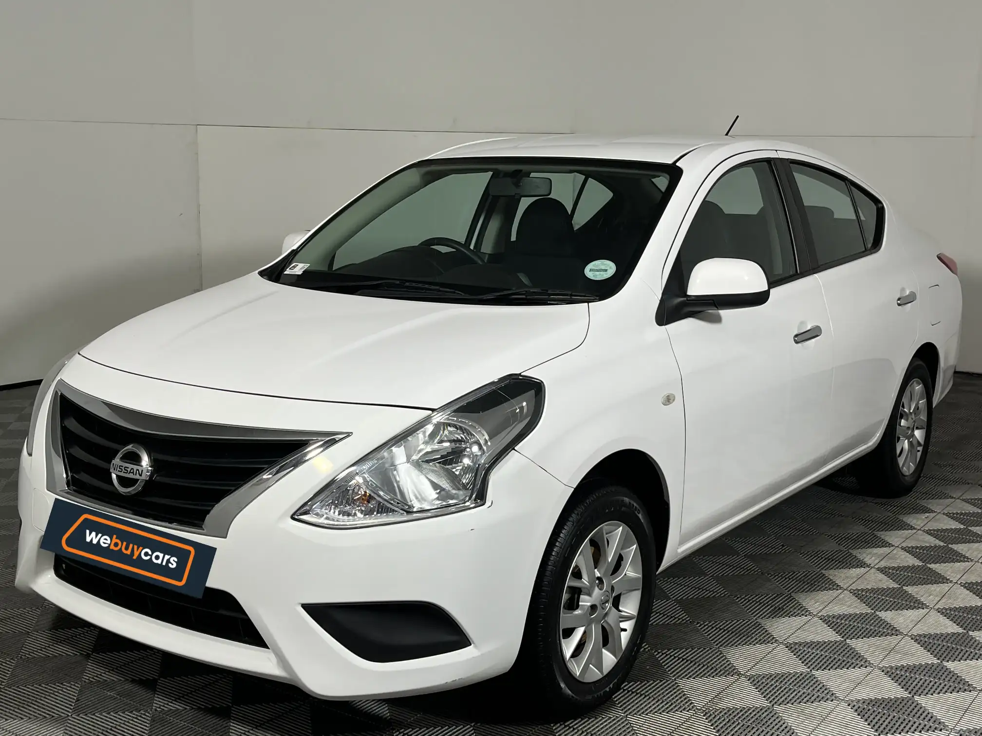Nissan Almera