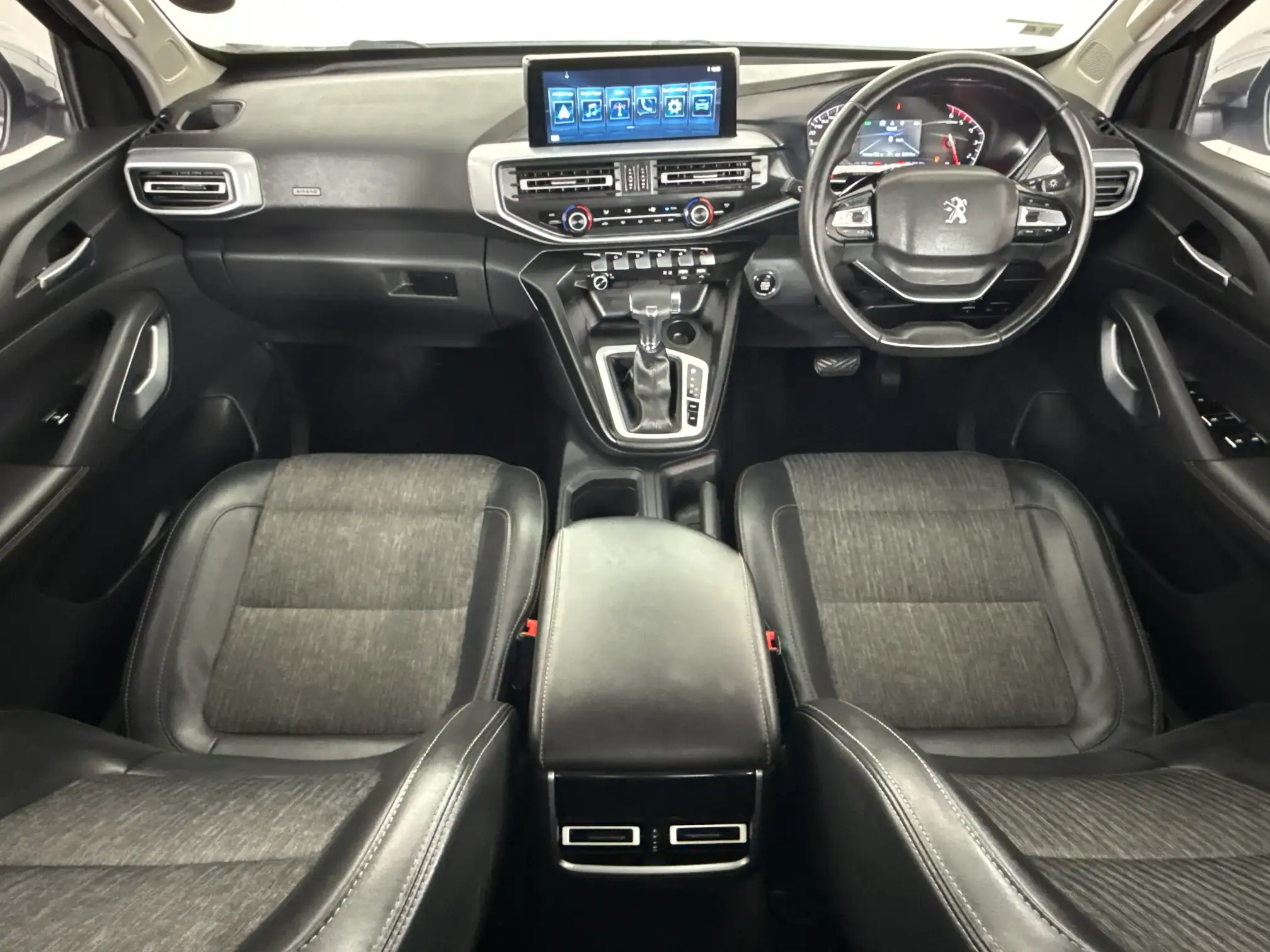 Peugeot Landtrek