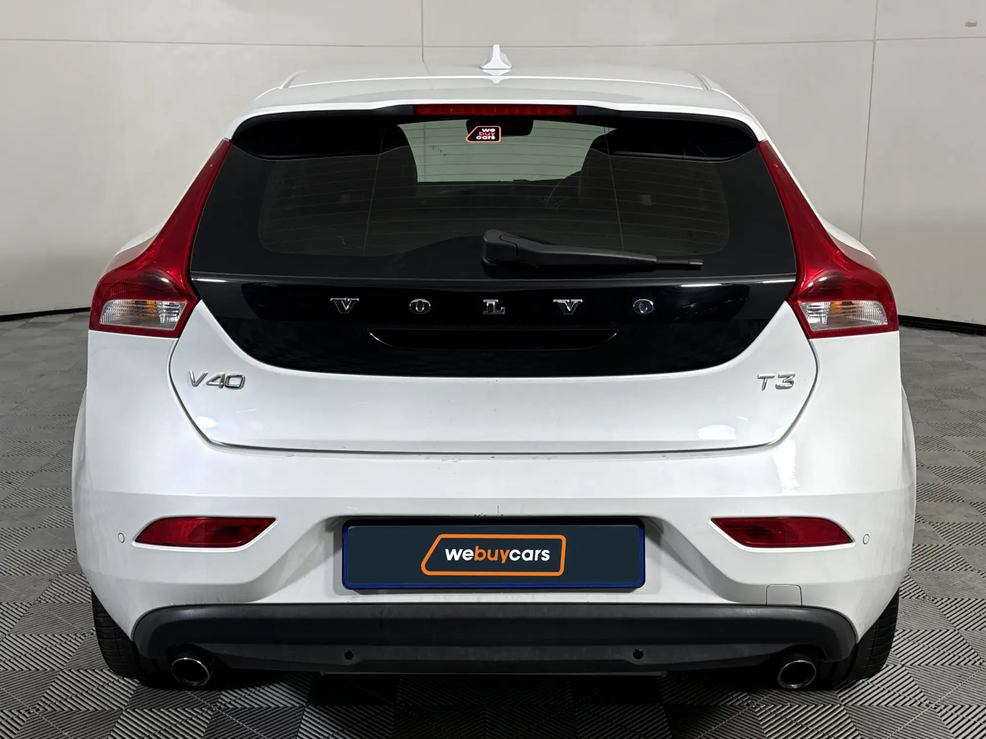 Volvo V40
