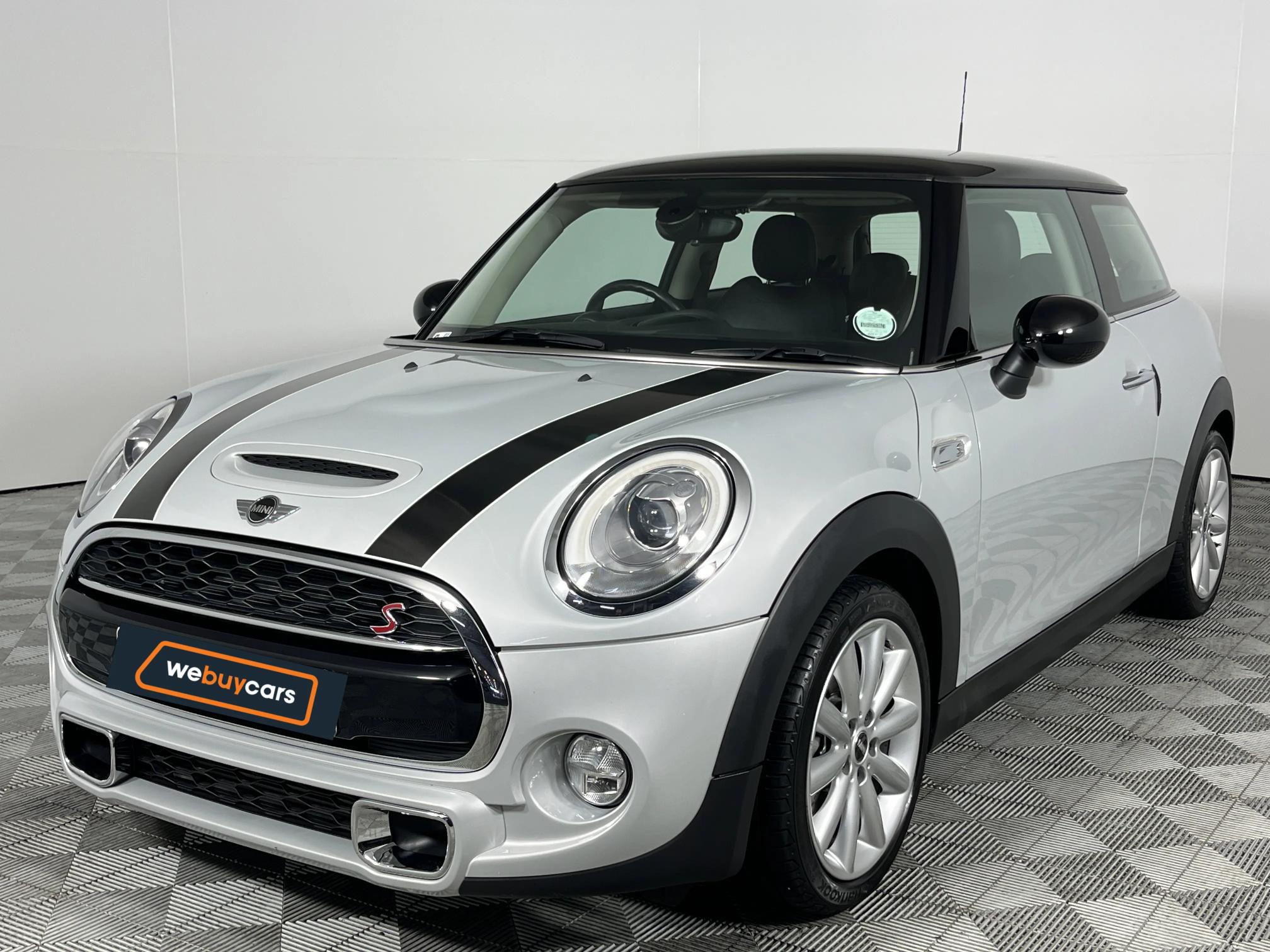 MINI Cooper S Mark IV (141 kW) Steptronic