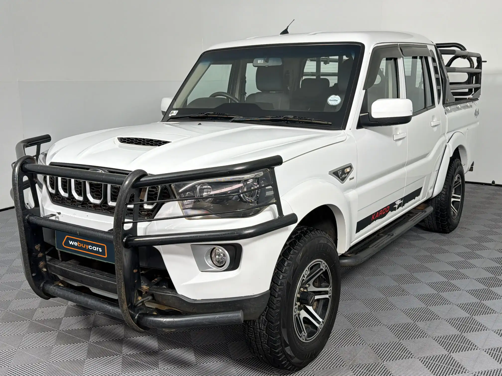 2021 Mahindra PIK UP
