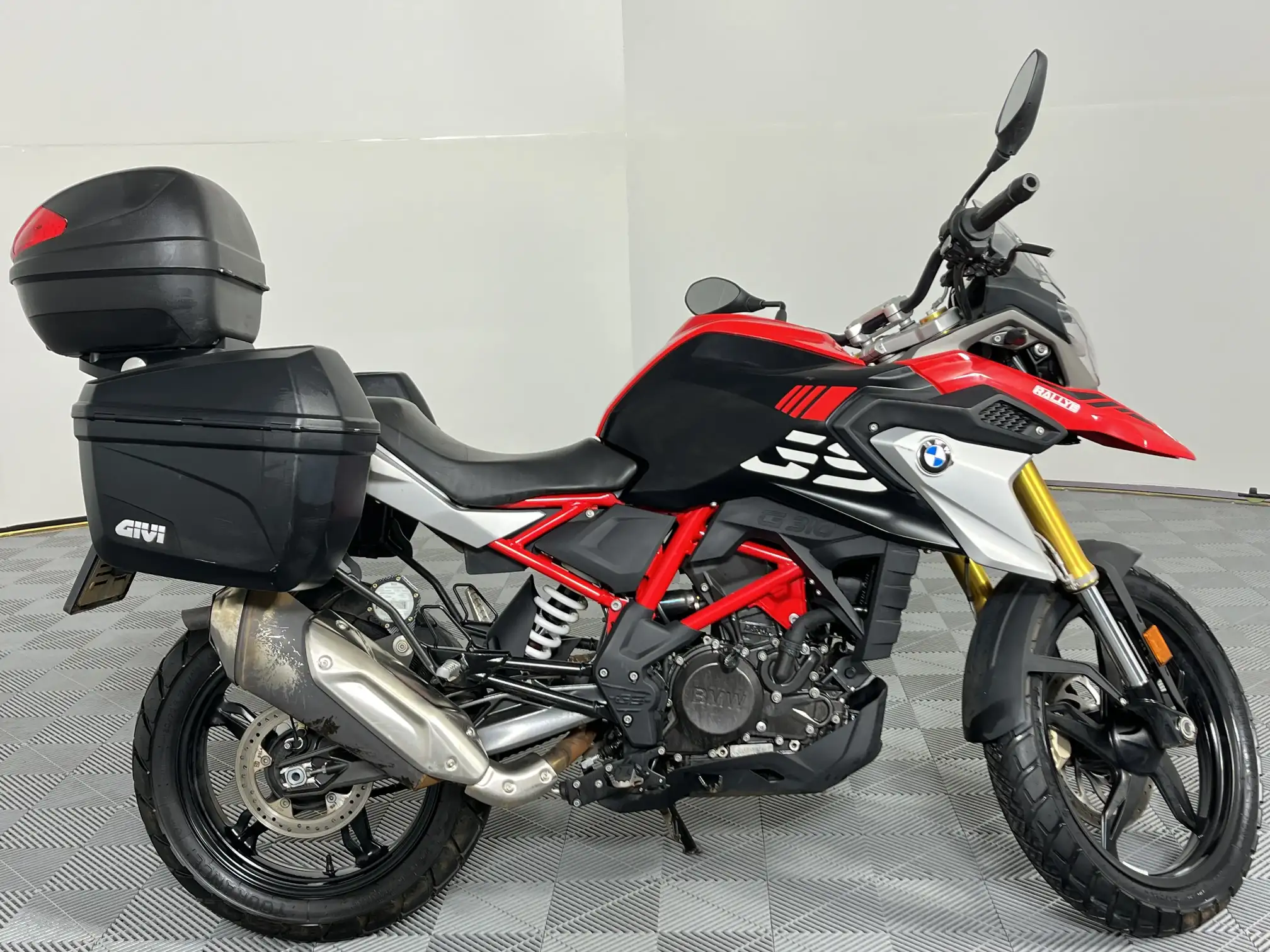 2024 BMW C