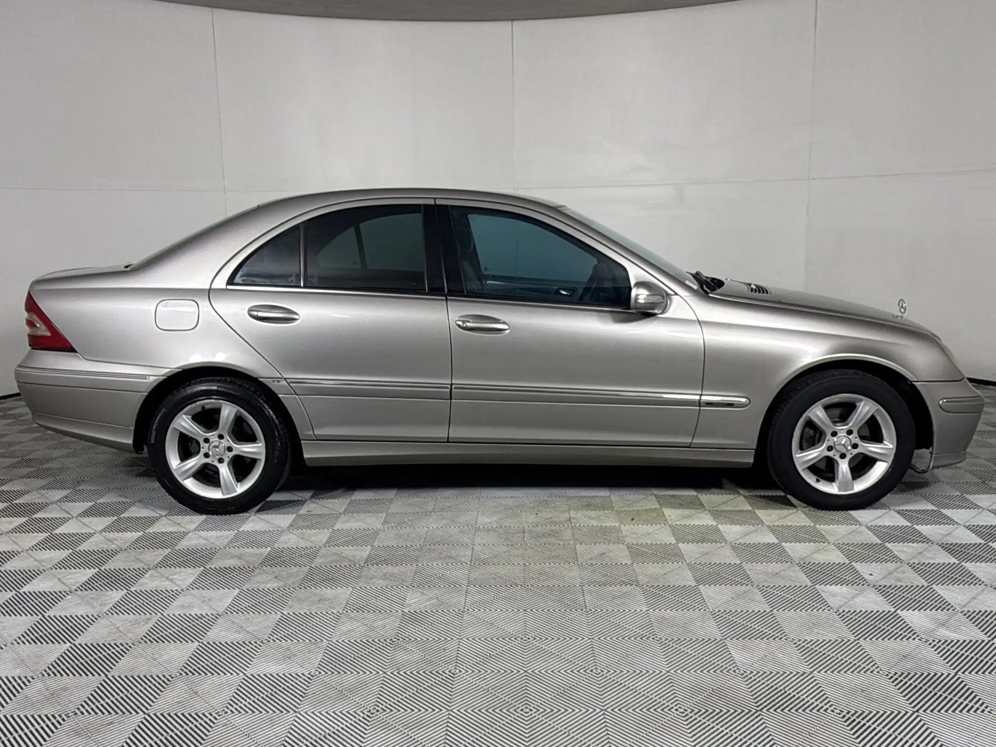 Mercedes-Benz C Class Sedan