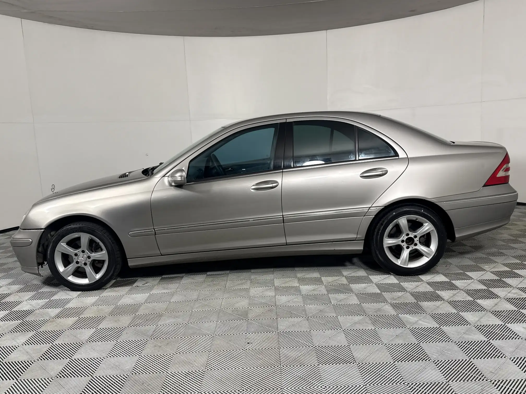 Mercedes-Benz C Class Sedan