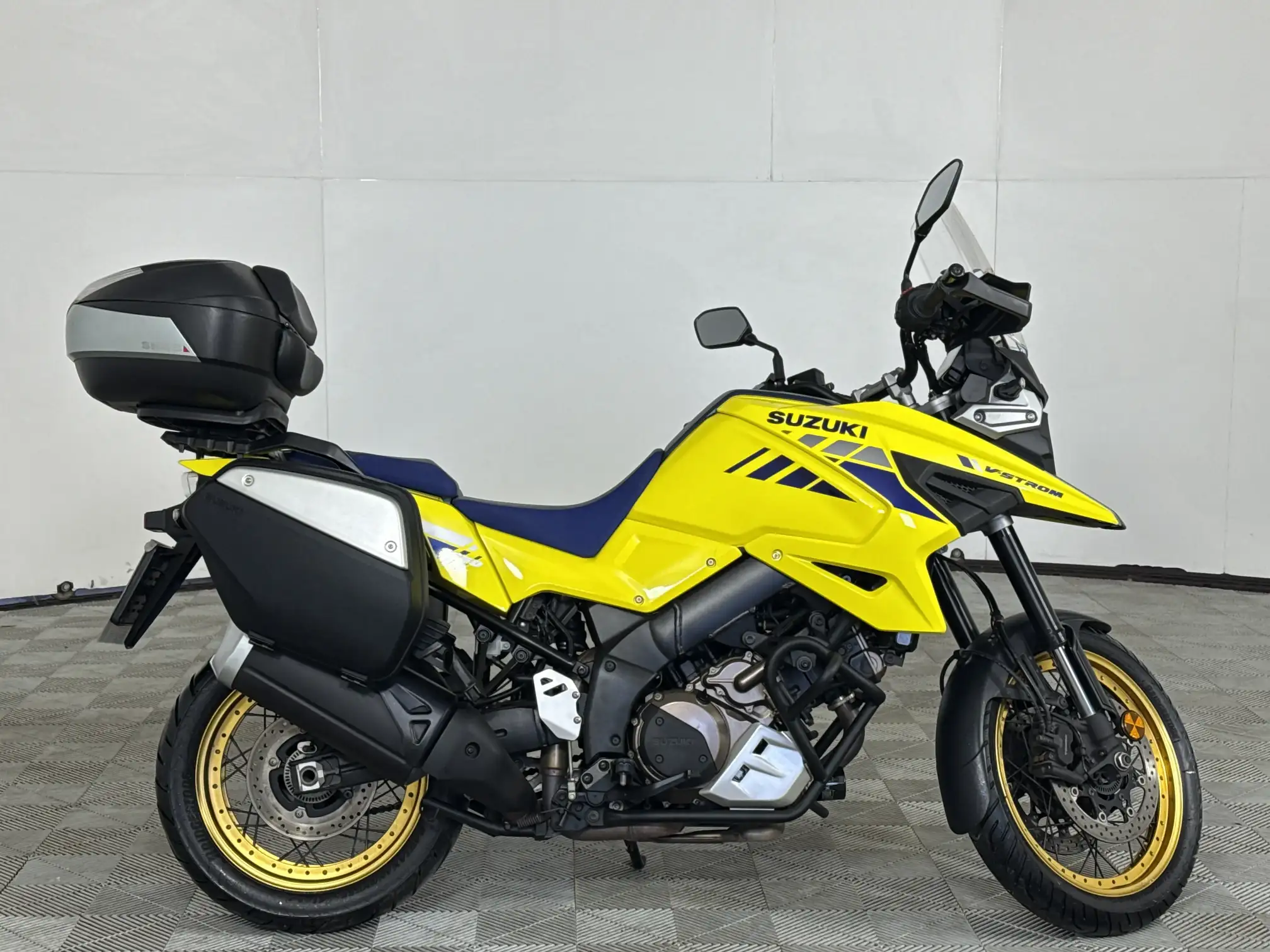 2022 Suzuki DL