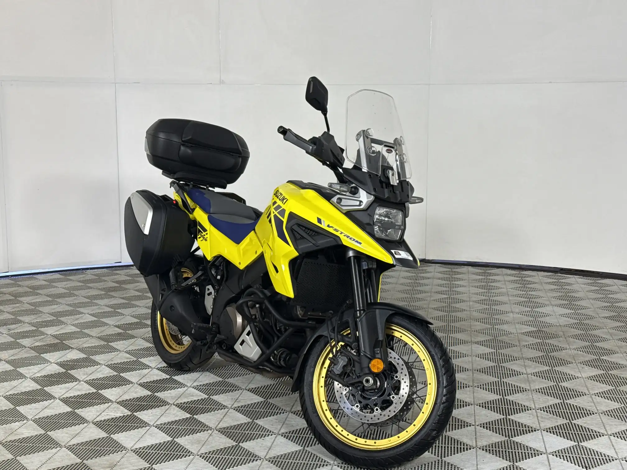 Suzuki DL