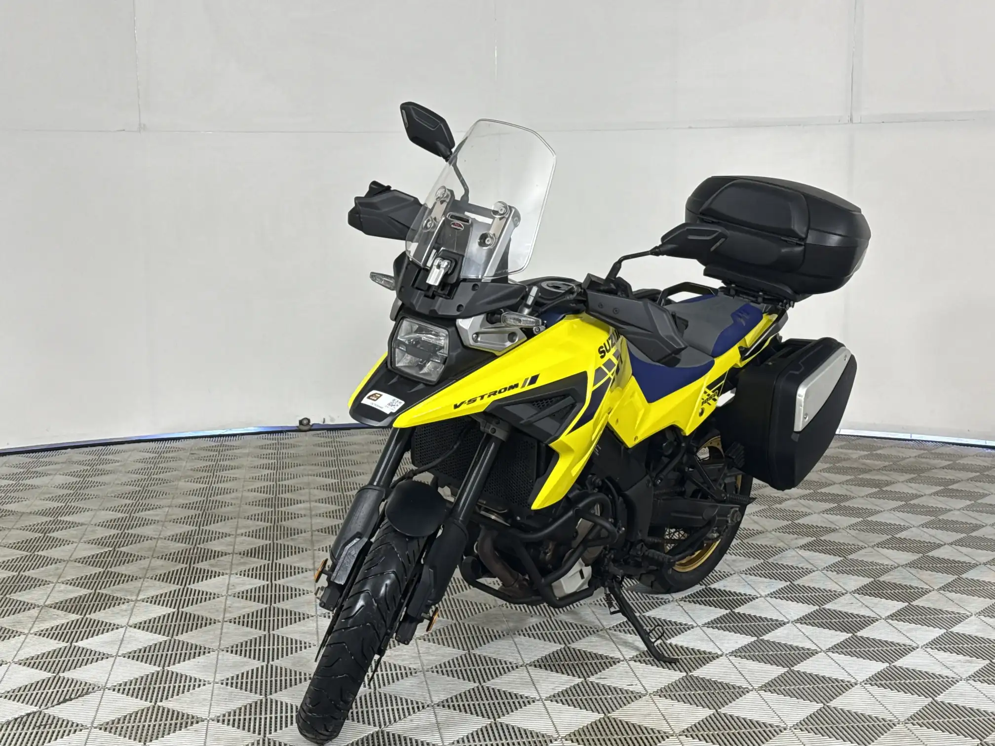 Suzuki DL