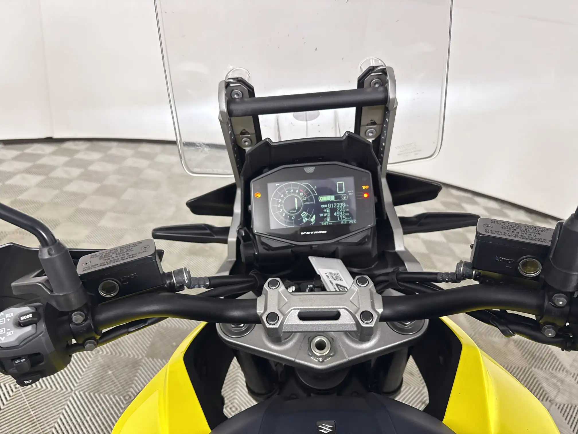 Suzuki DL