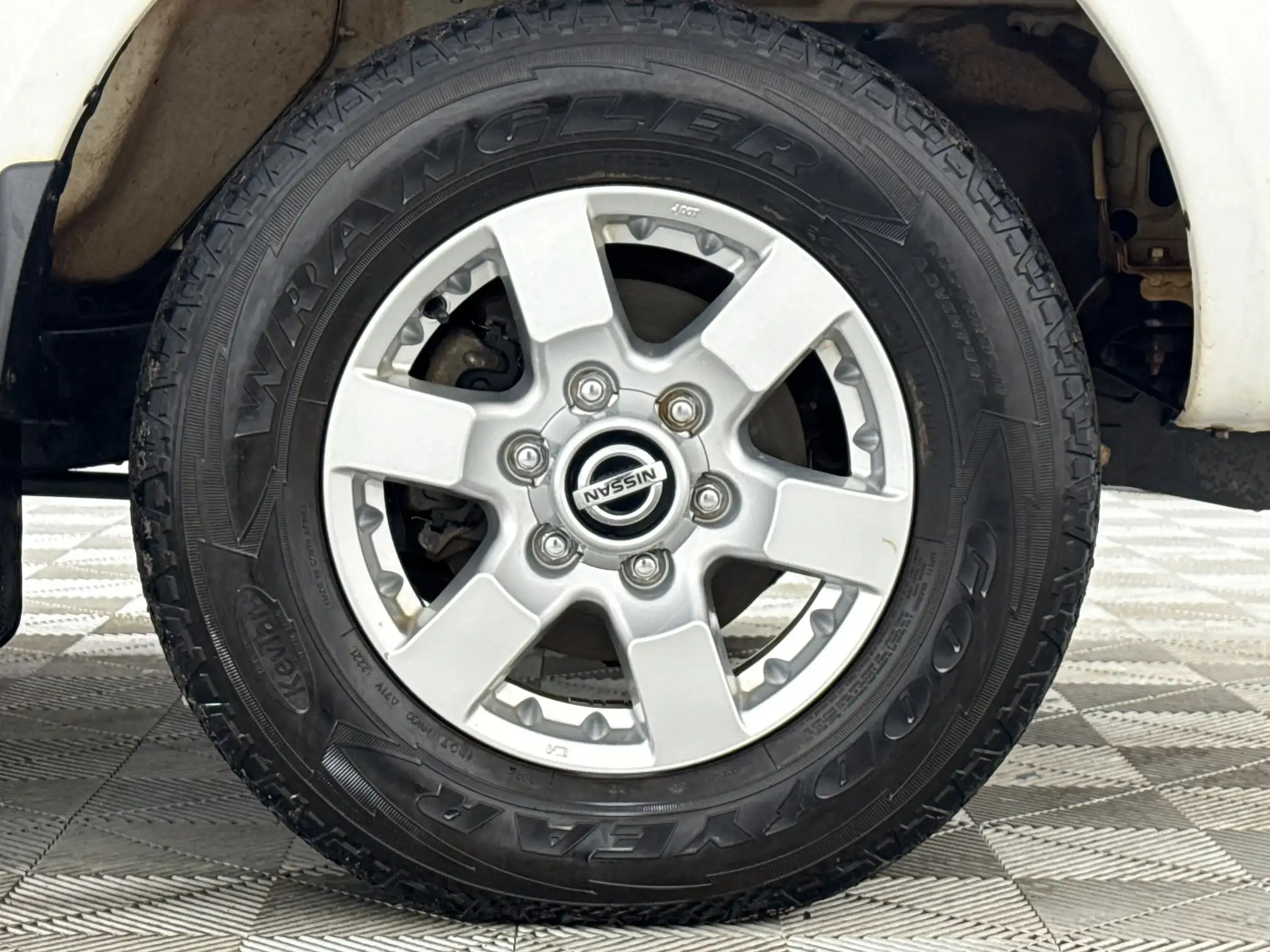 Nissan Hardbody