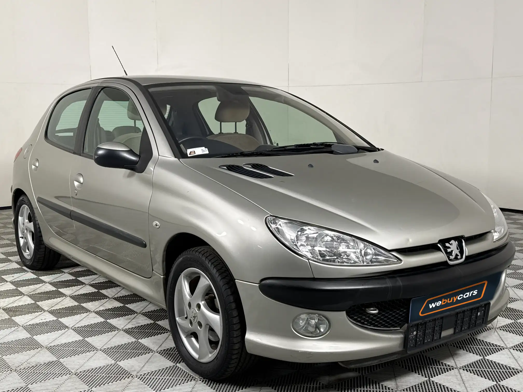 Peugeot 206