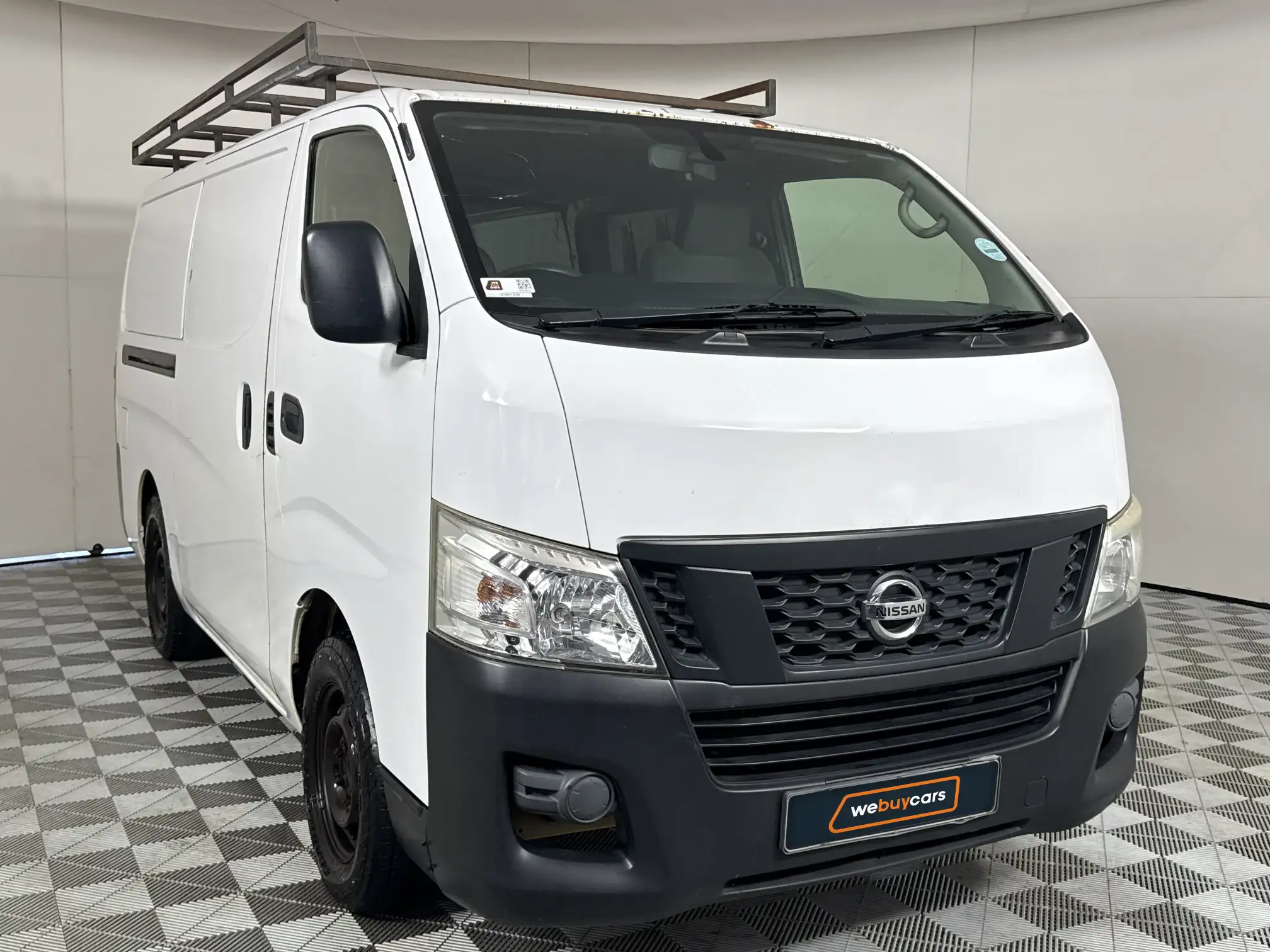 Nissan NV