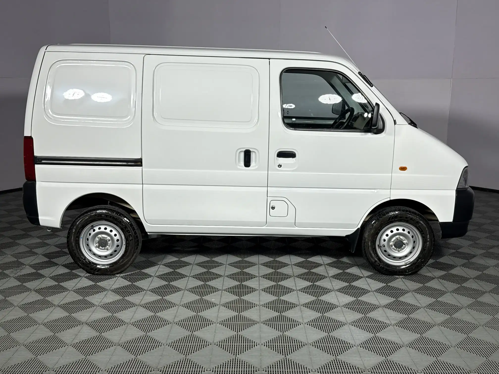 Suzuki Eeco
